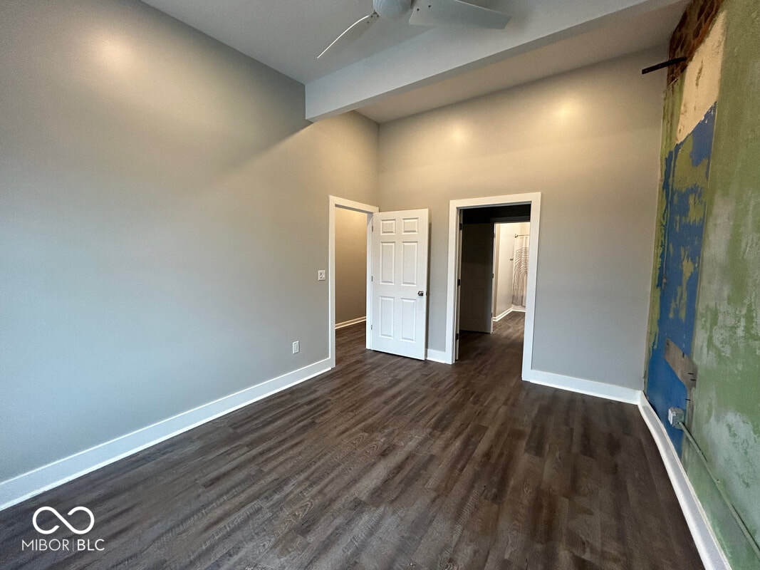 113 E Main Street Unit: B