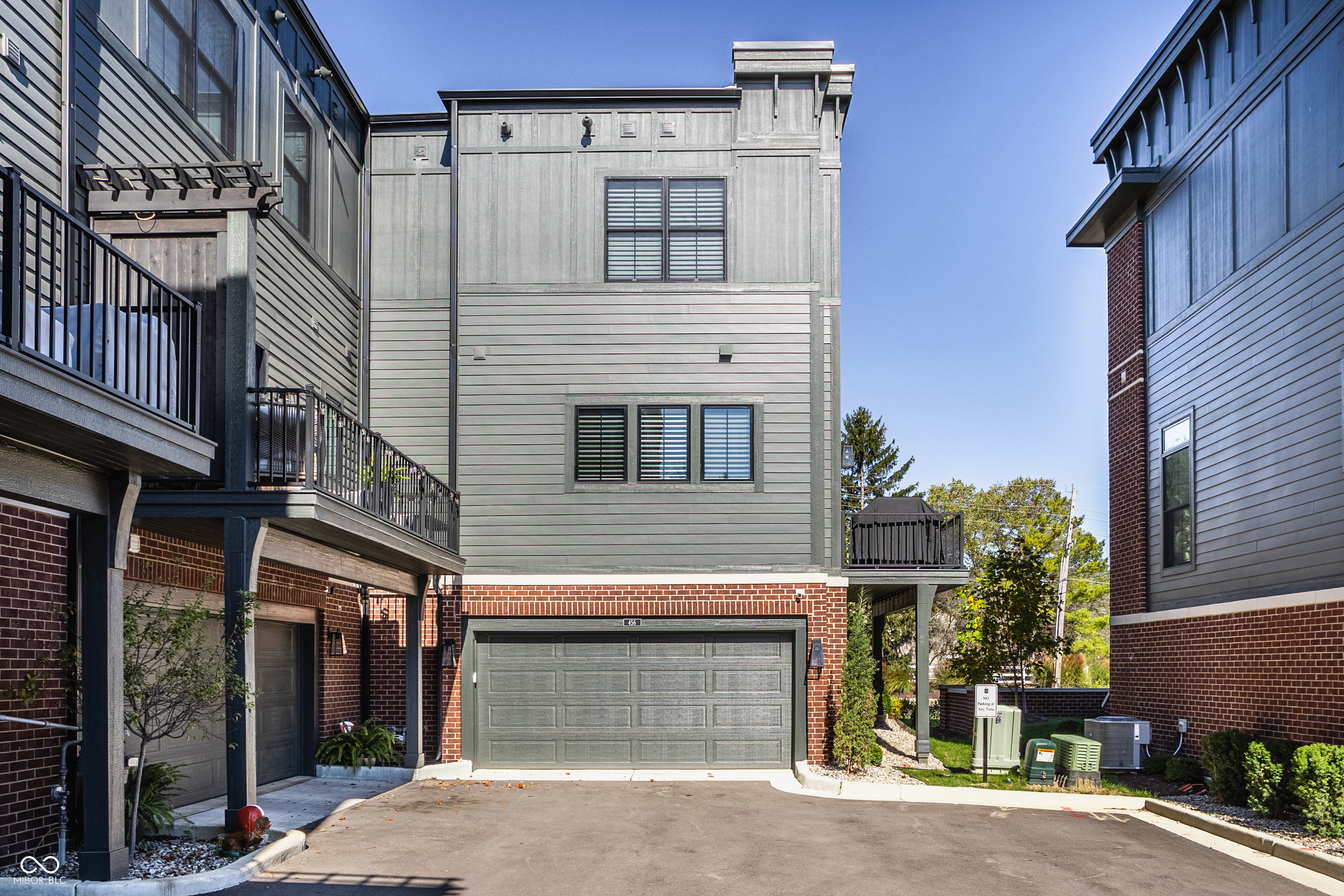 456 Monon Way Drive