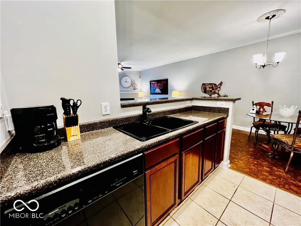 9773 Herons Cove