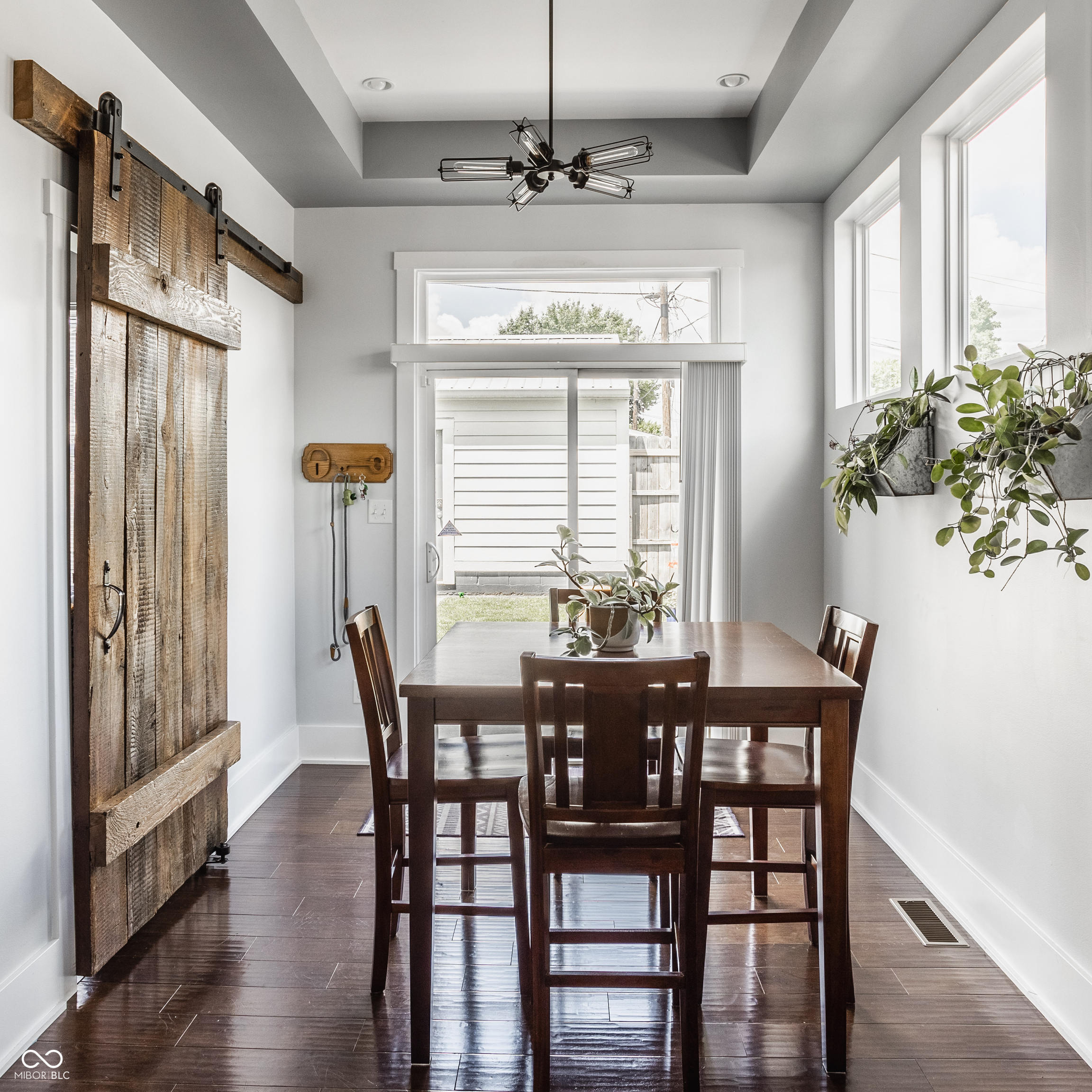 1244 Ringgold Avenue