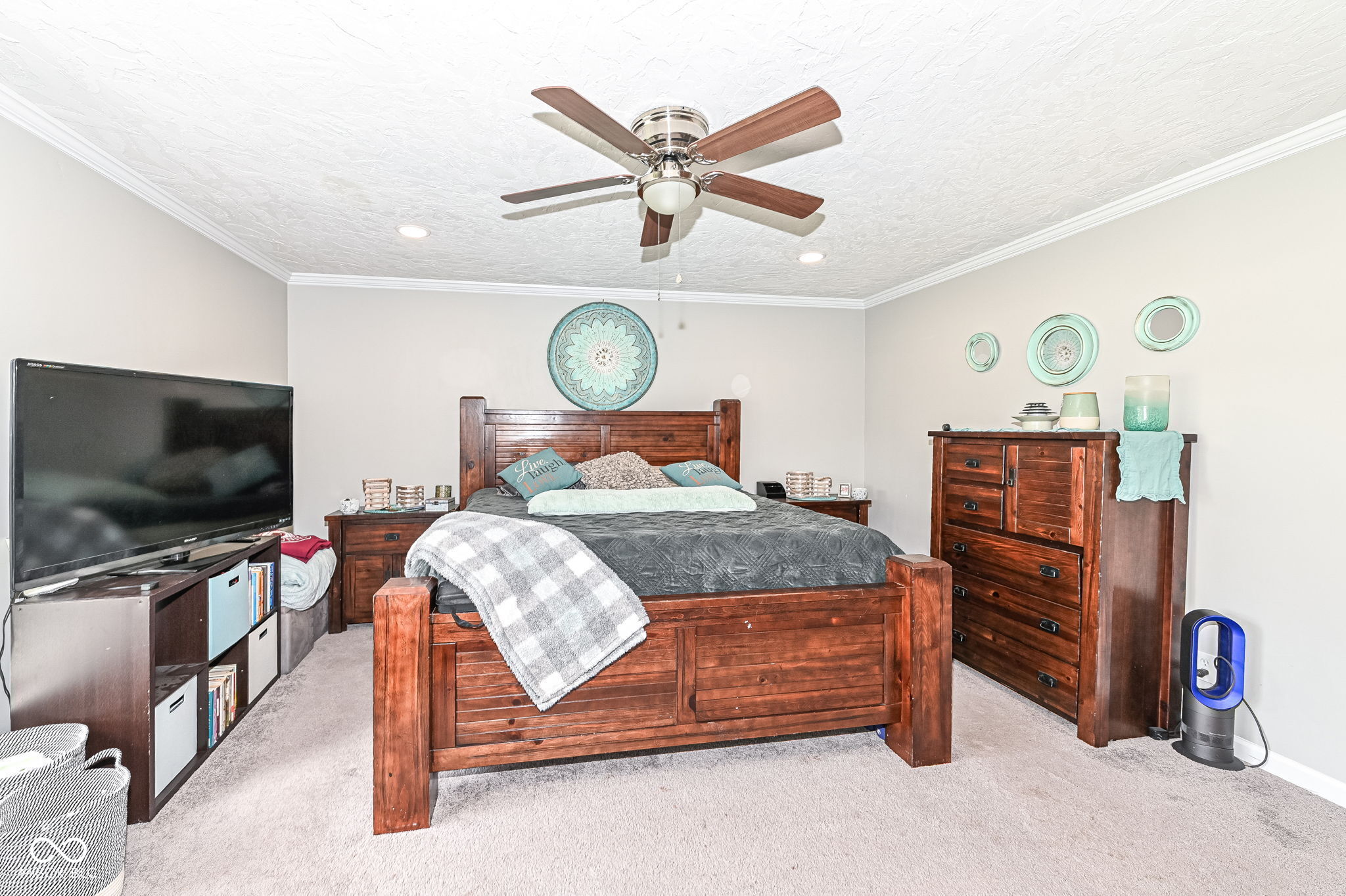 8528 Quail Hollow Road