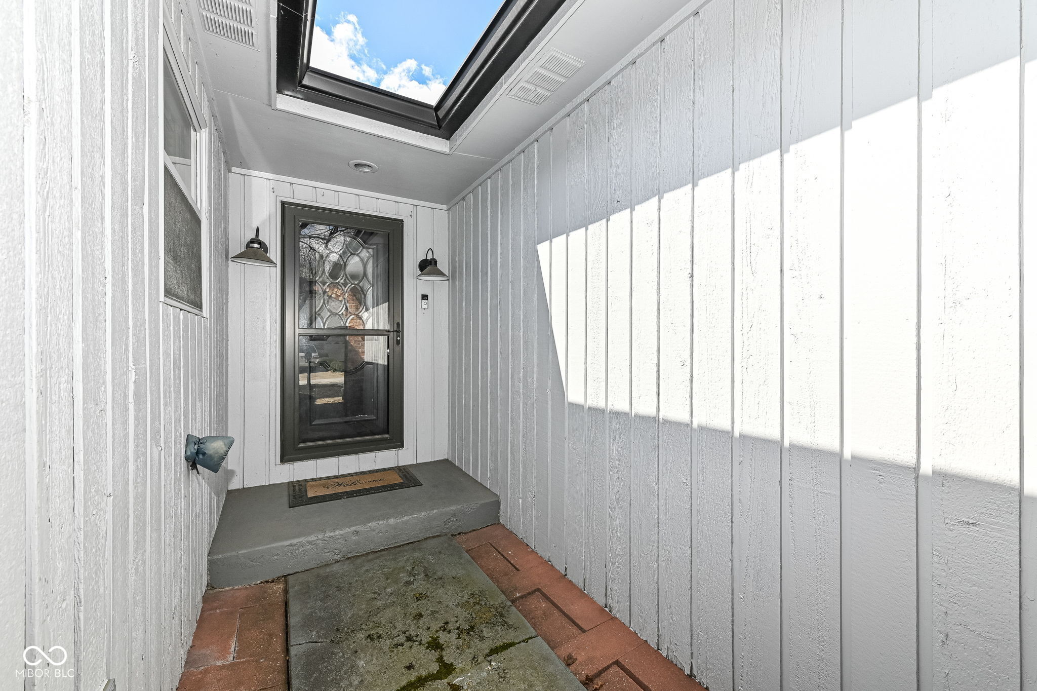 8528 Quail Hollow Road