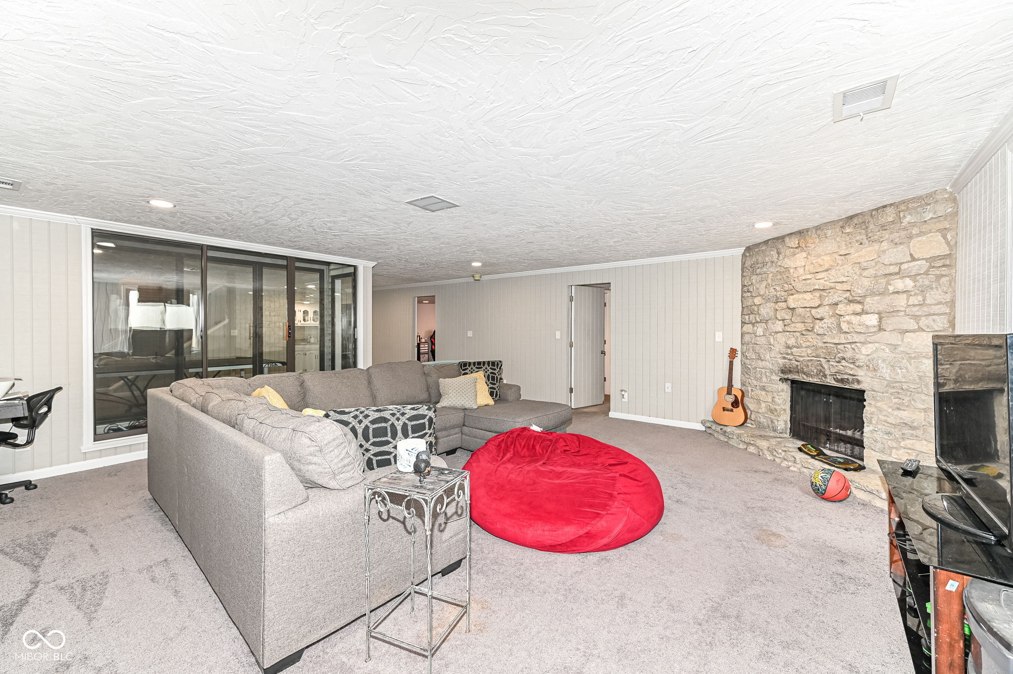 8528 Quail Hollow Road