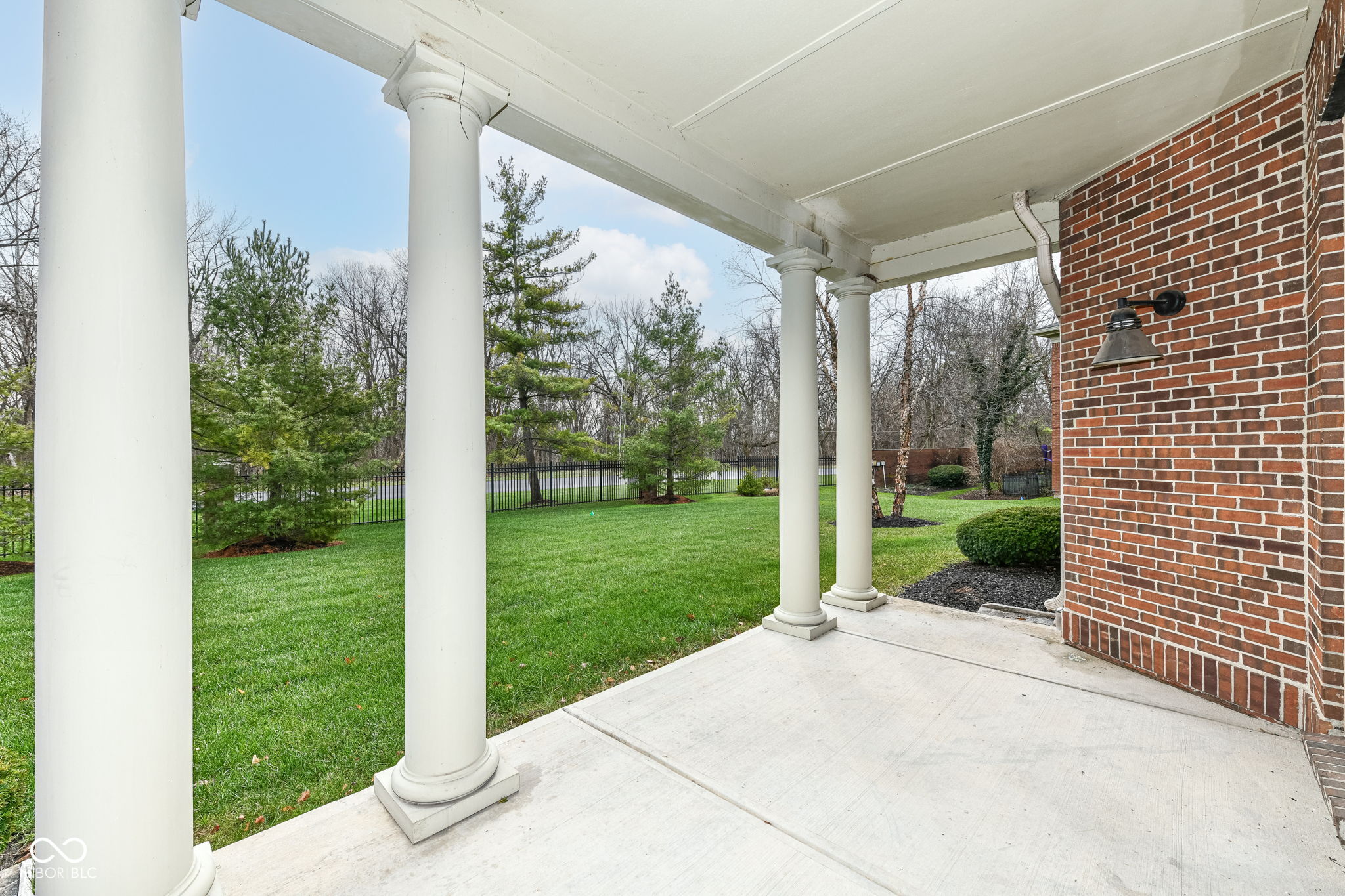 6471 Meridian Parkway Unit: APT D