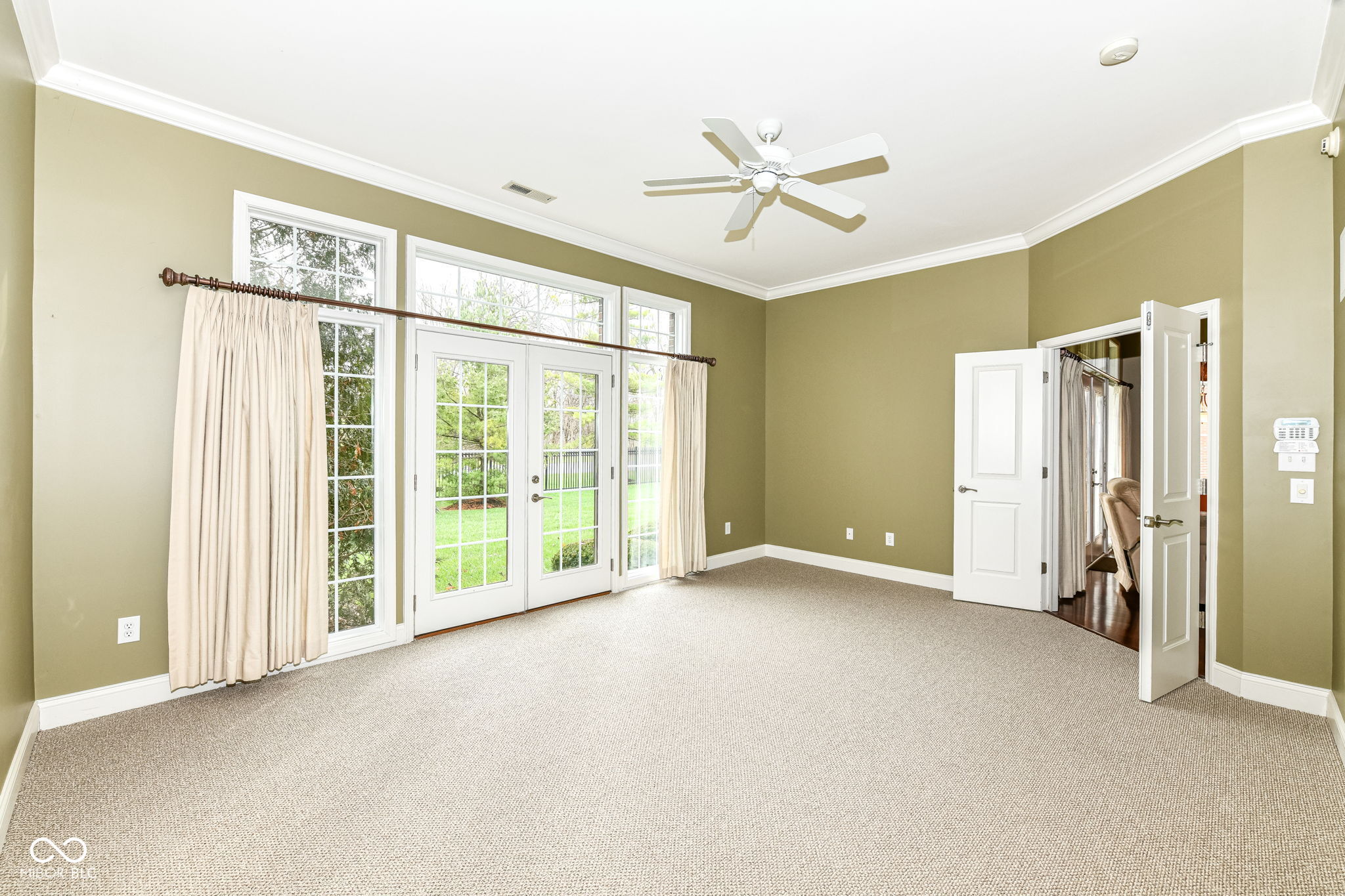 6471 Meridian Parkway Unit: APT D