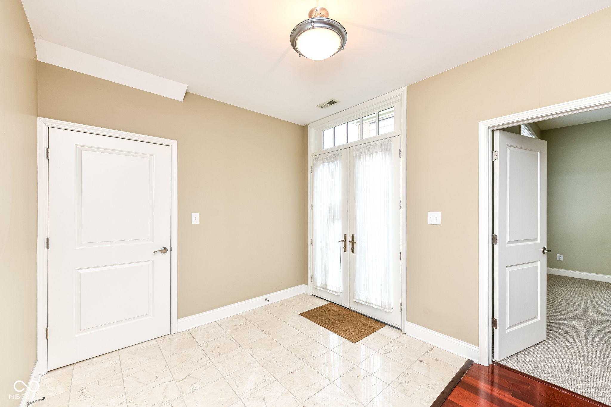 6471 Meridian Parkway Unit: APT D