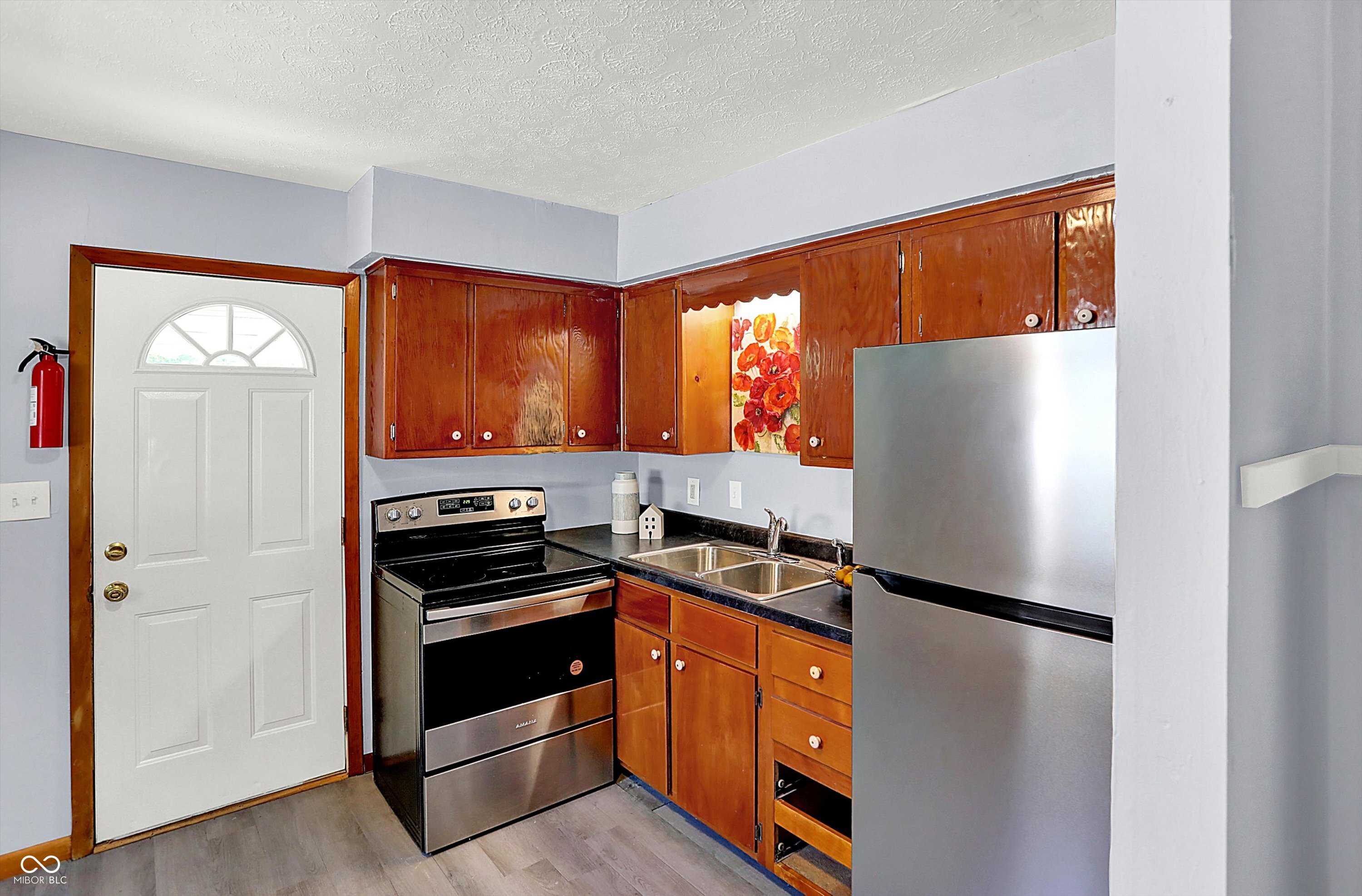 1011 Westbrook Avenue