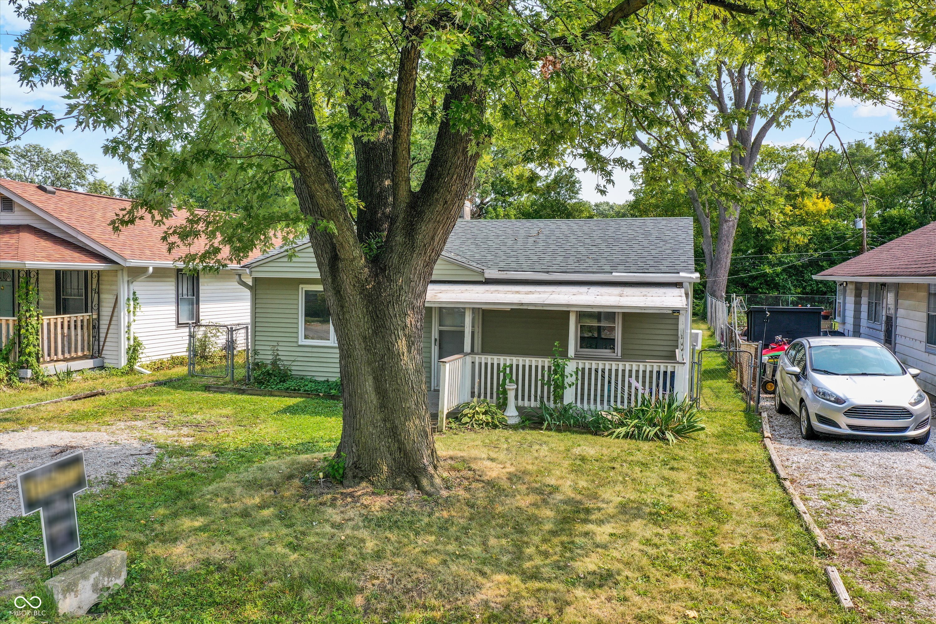 1011 Westbrook Avenue