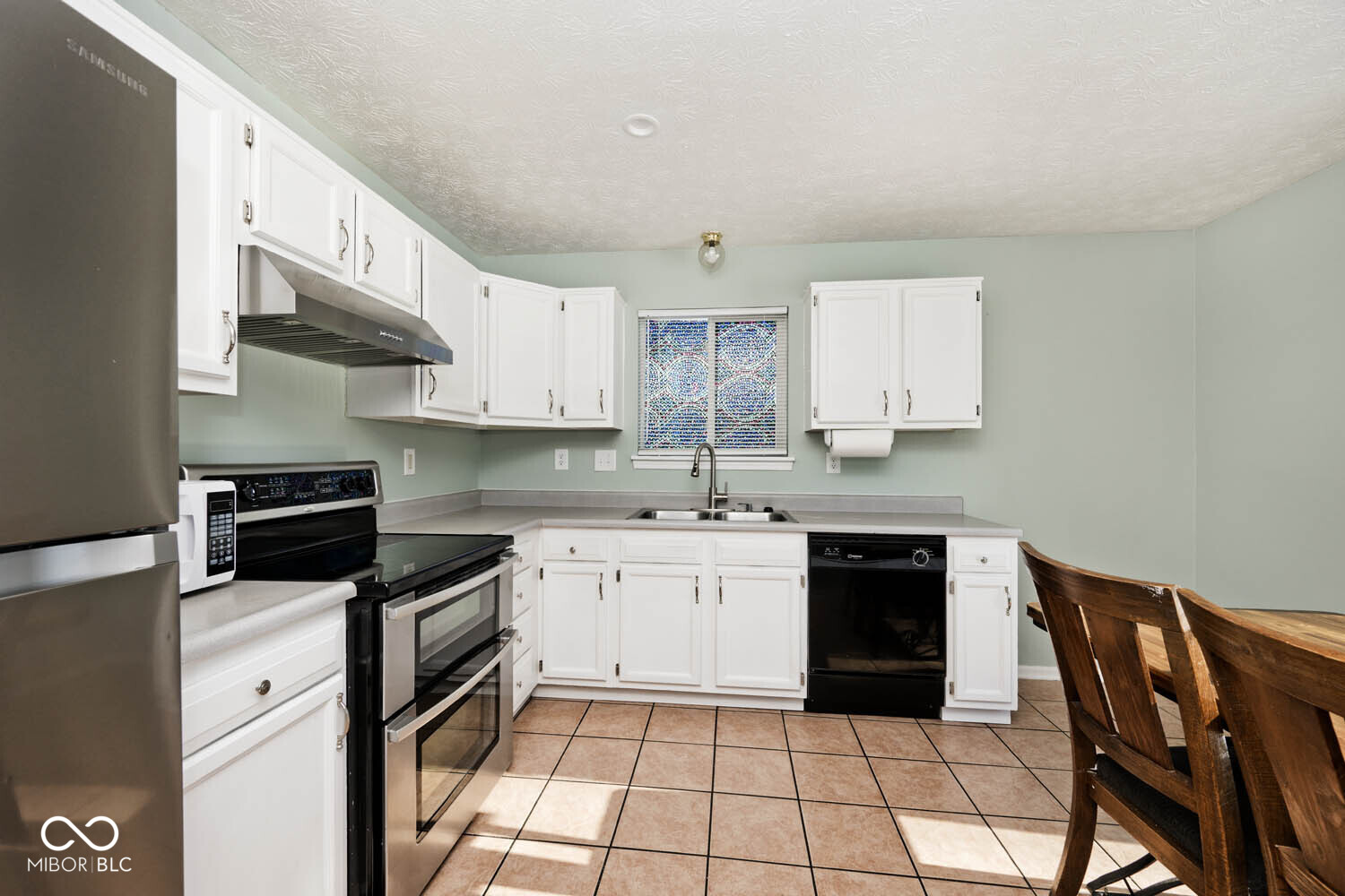 6338 Cooper Pointe Drive