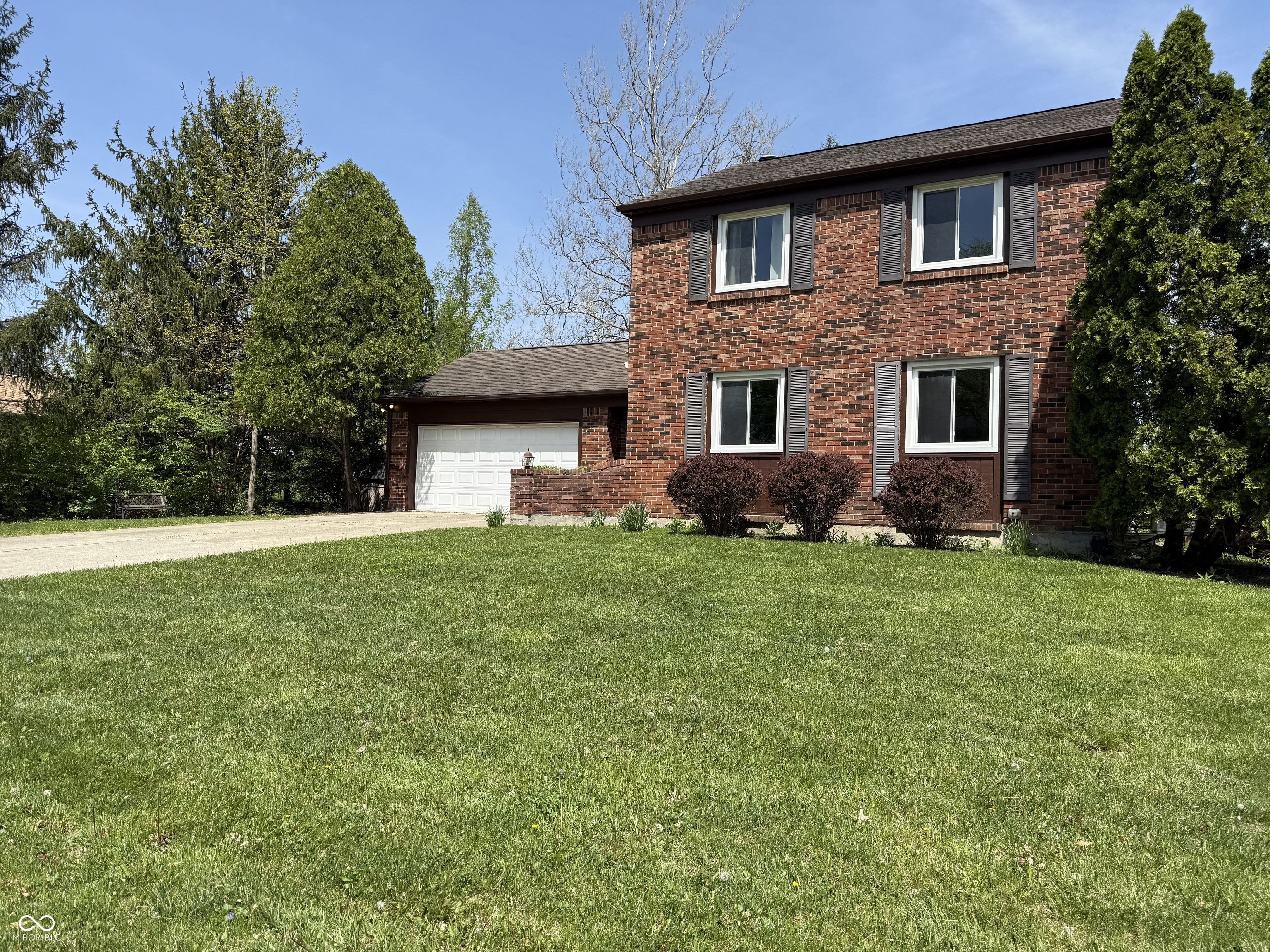 30 Village Court
