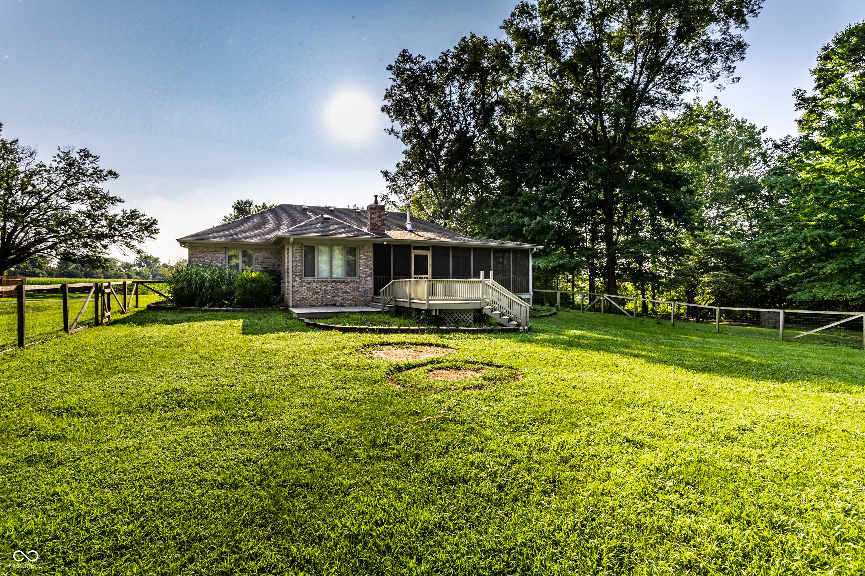 6884 S County Road 400 E