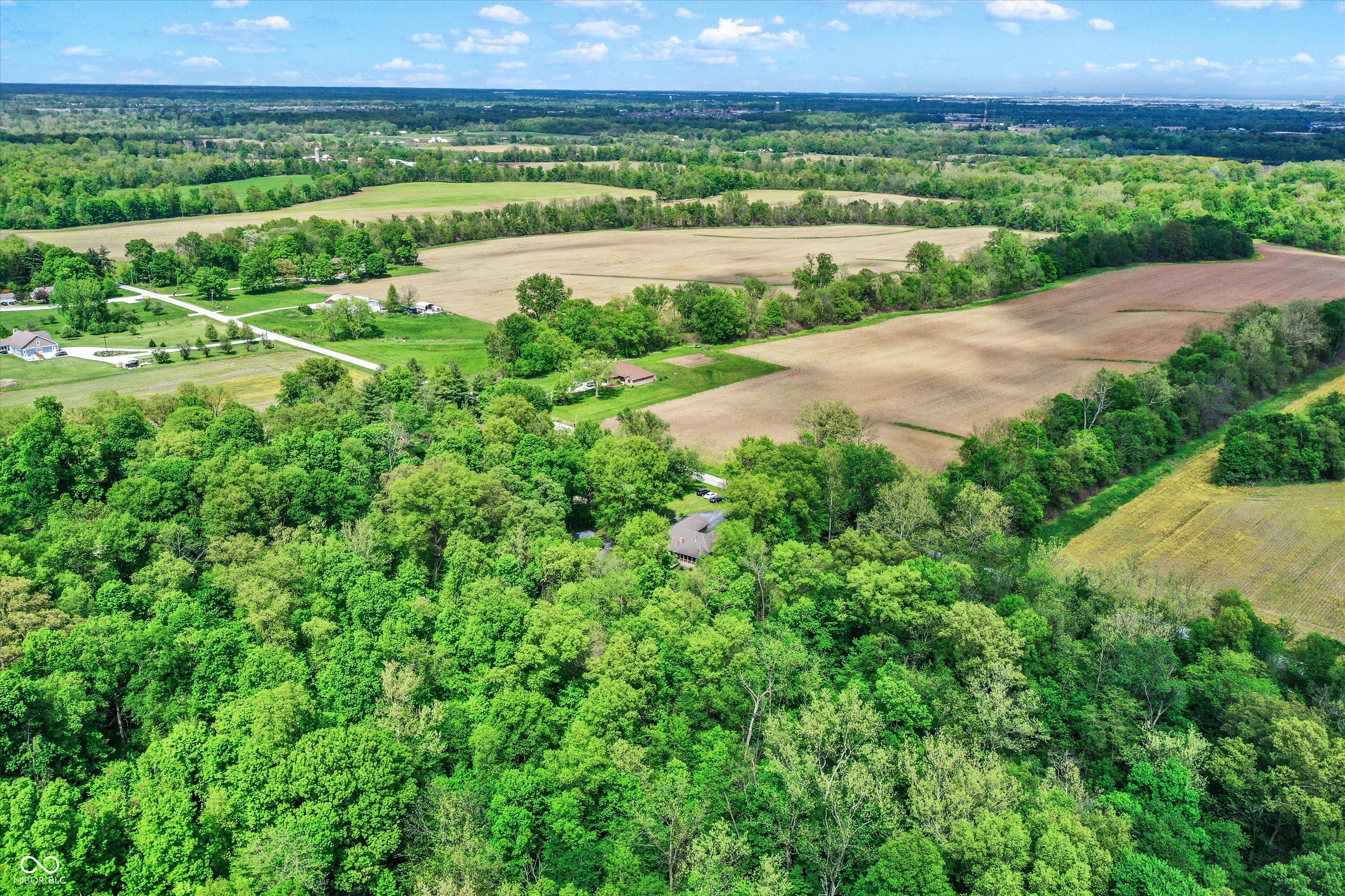 6884 S County Road 400 E