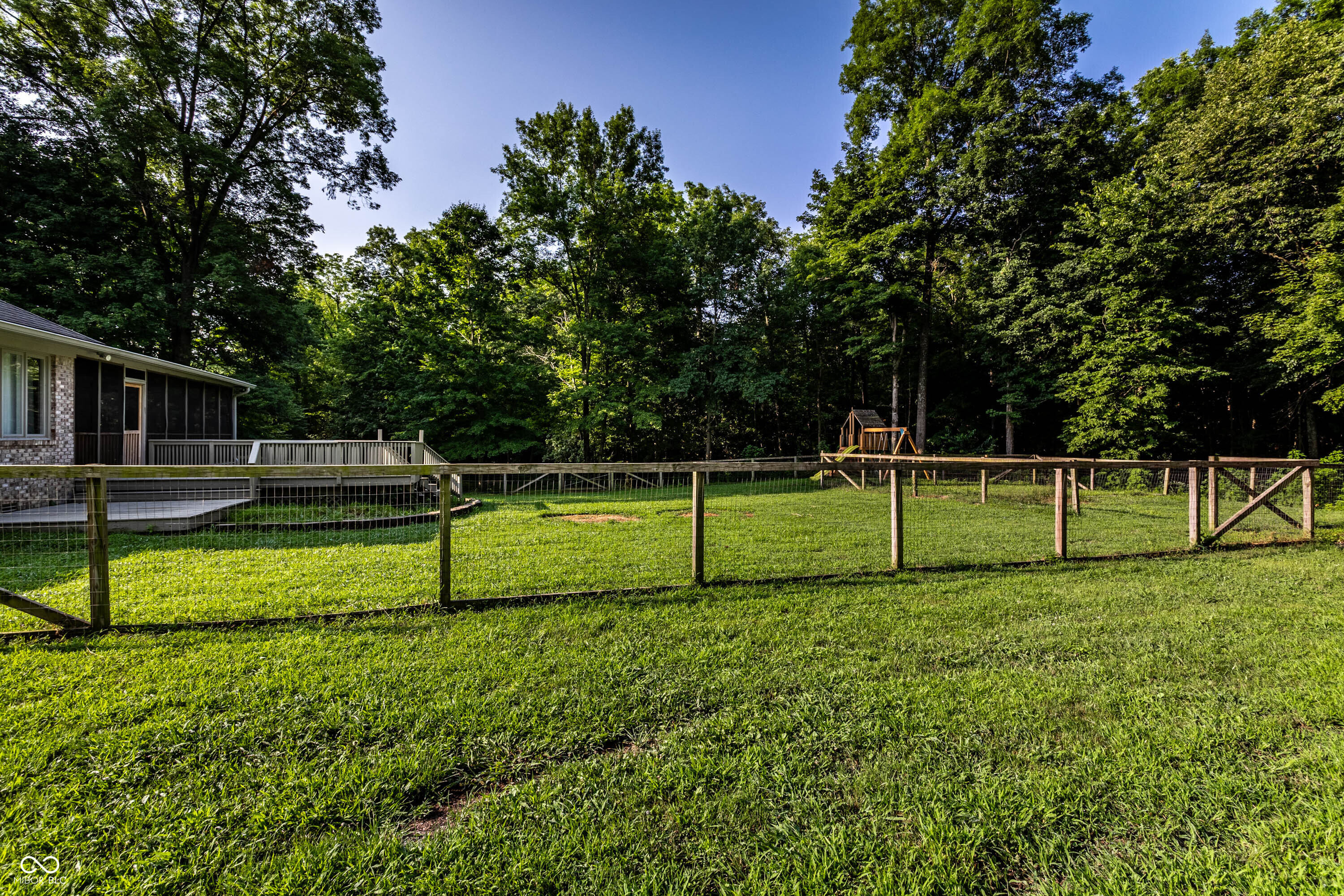 6884 S County Road 400 E