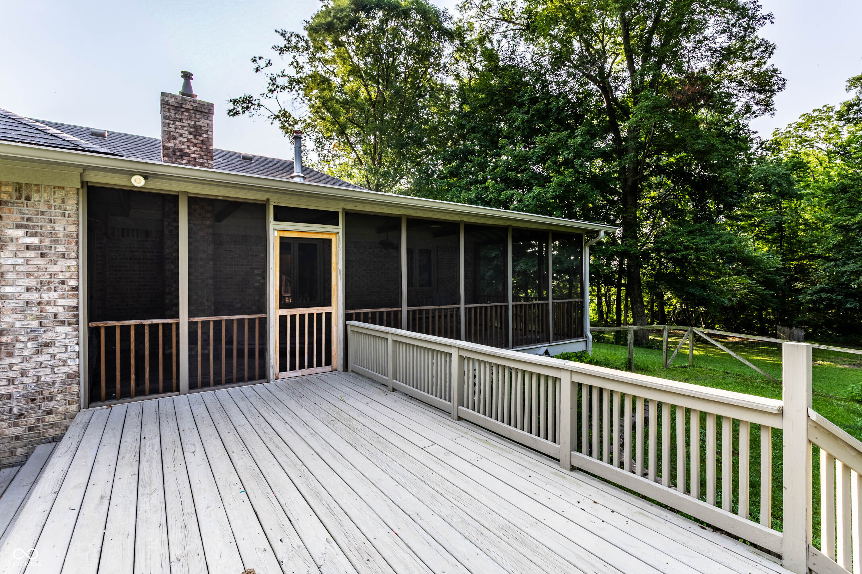 6884 S County Road 400 E