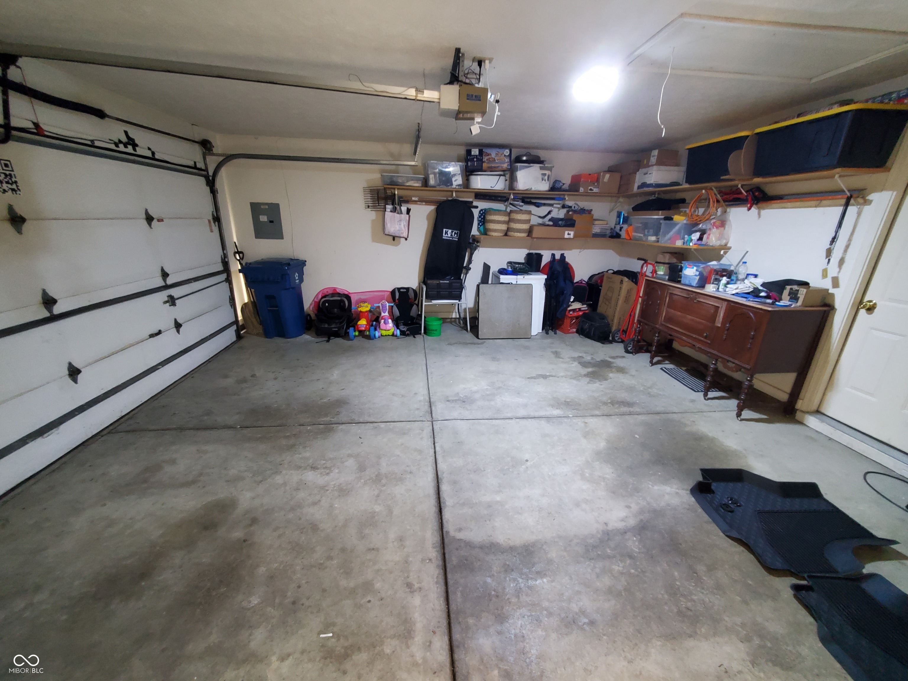 6564 Aintree Place