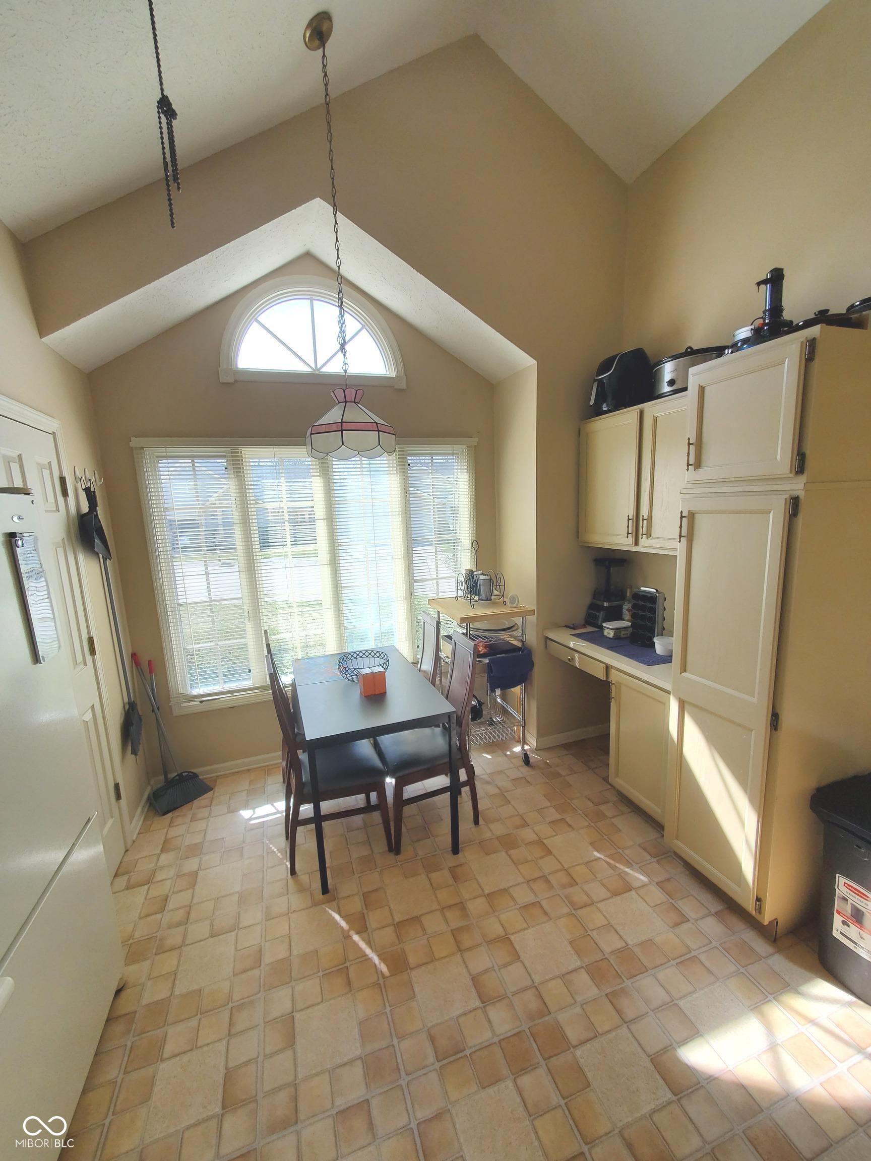 6564 Aintree Place