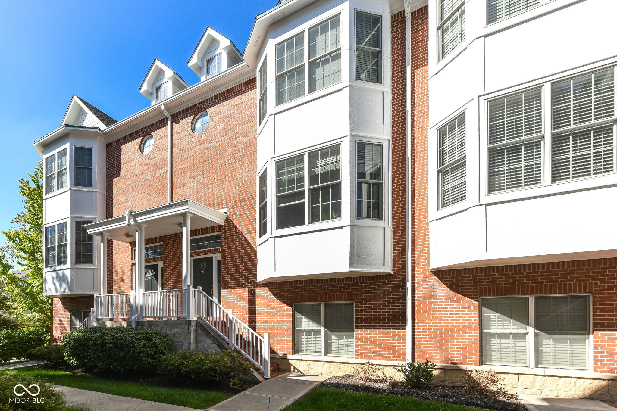 833 N Park Trail Drive