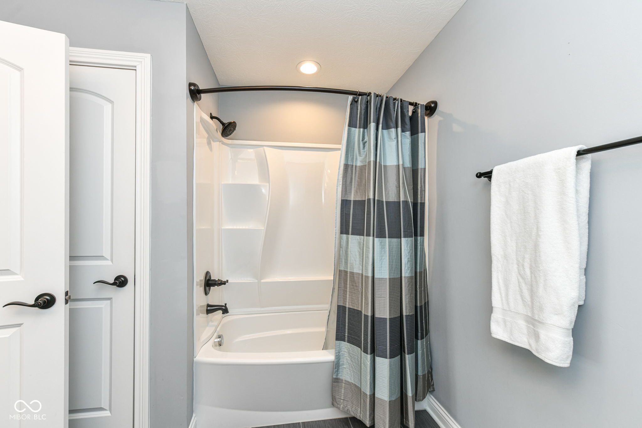 833 N Park Trail Drive