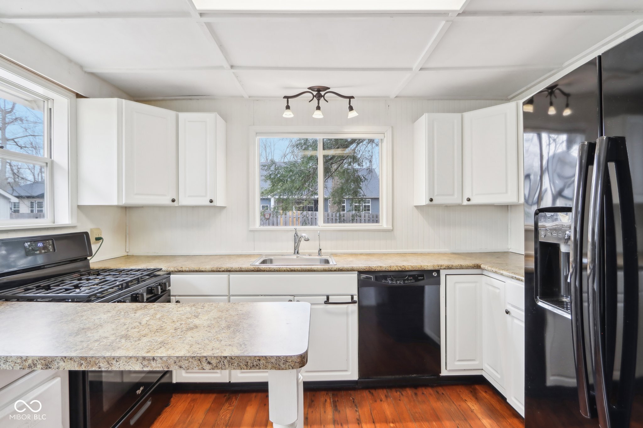 8190 Jordan Lane