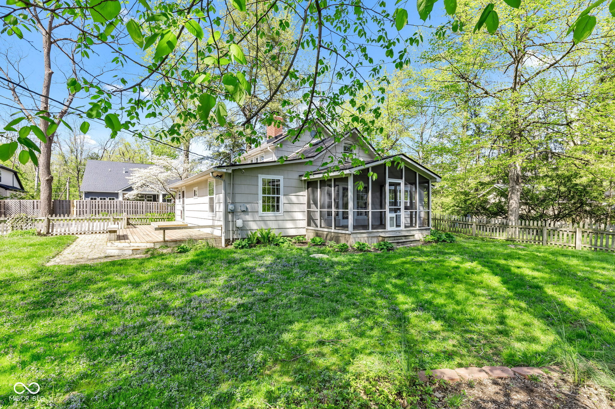 8190 Jordan Lane