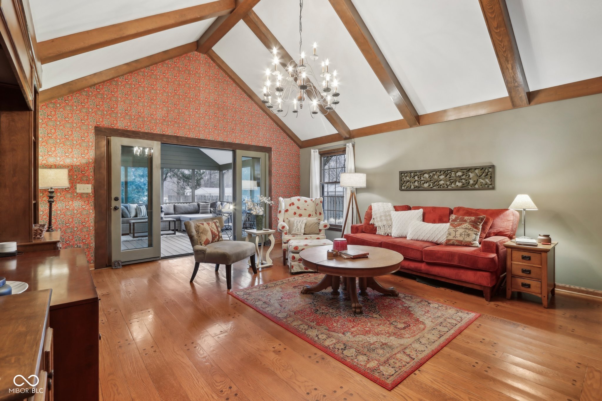 605 Sugarbush Drive