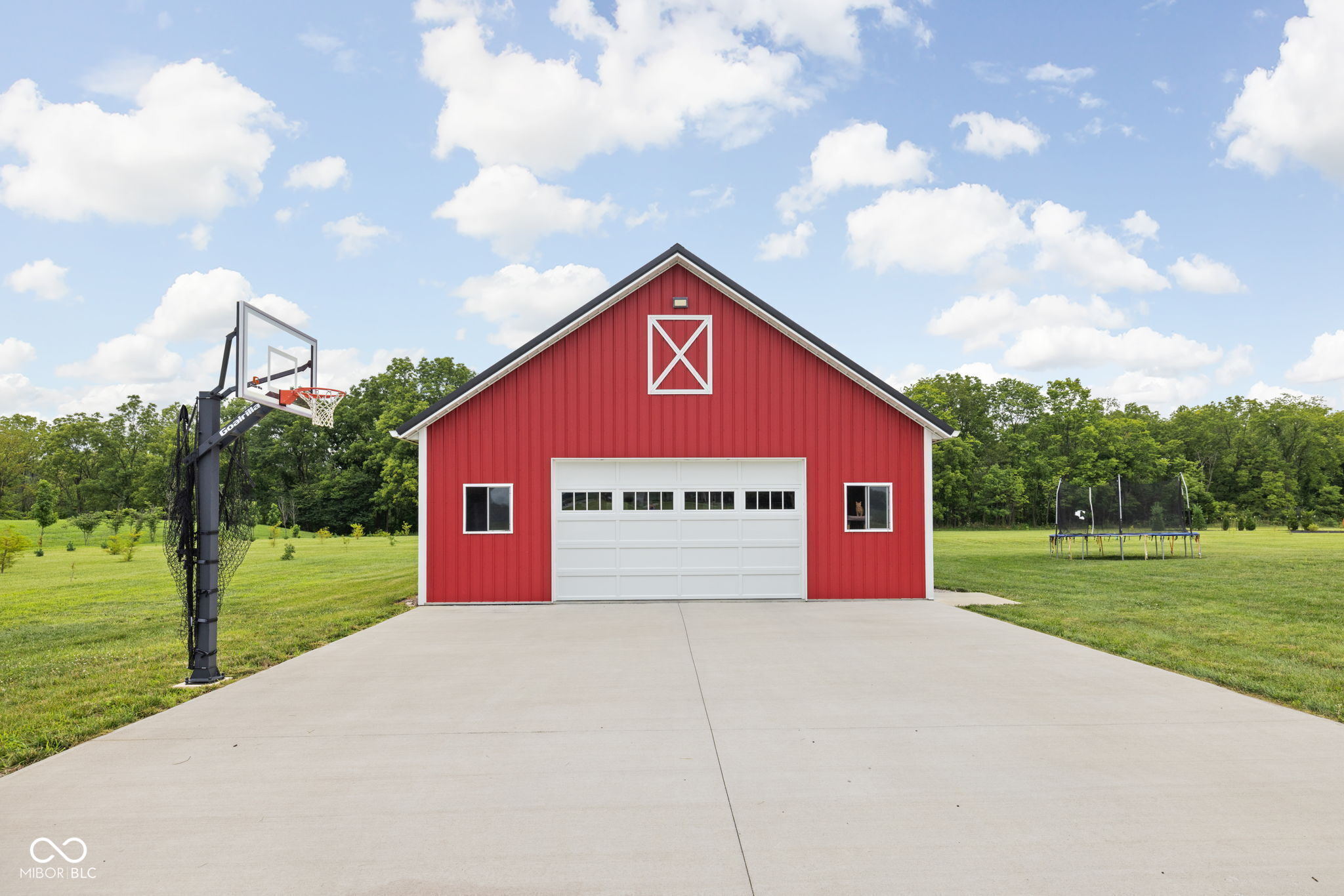 6872 E County Road 1000 N