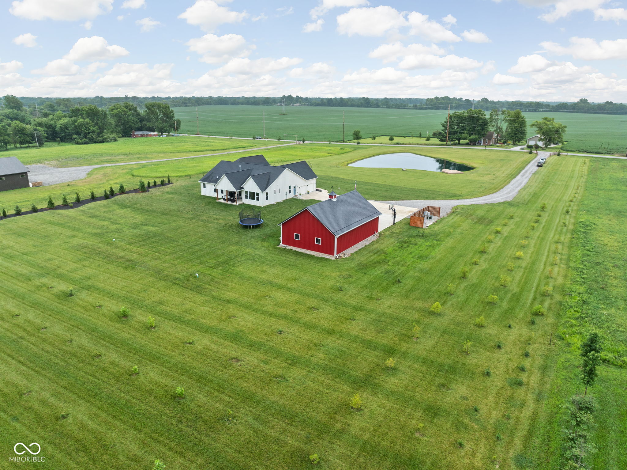 6872 E County Road 1000 N