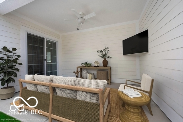 15304 Fairlands Drive