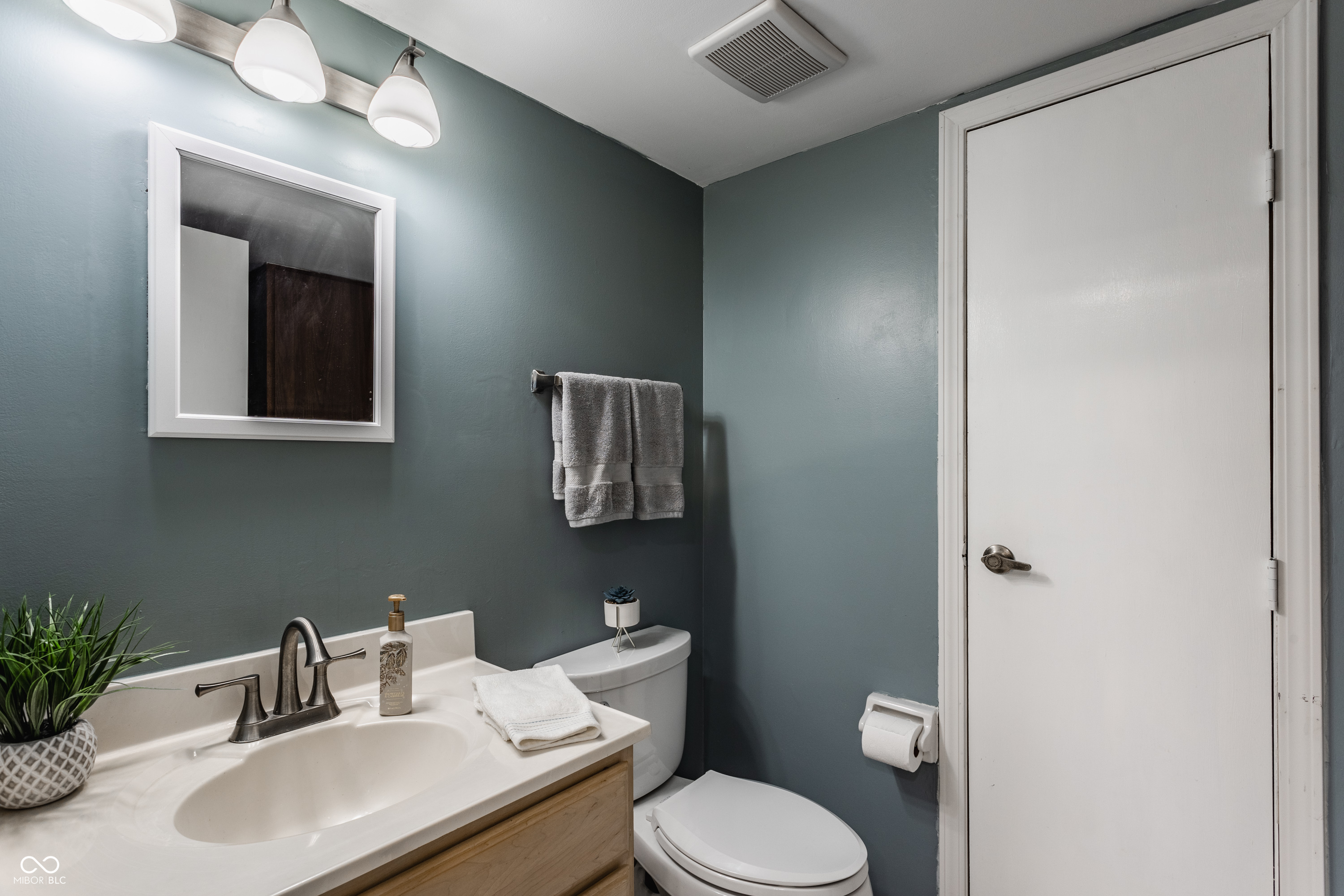 8336 Woodall Drive Unit: KR