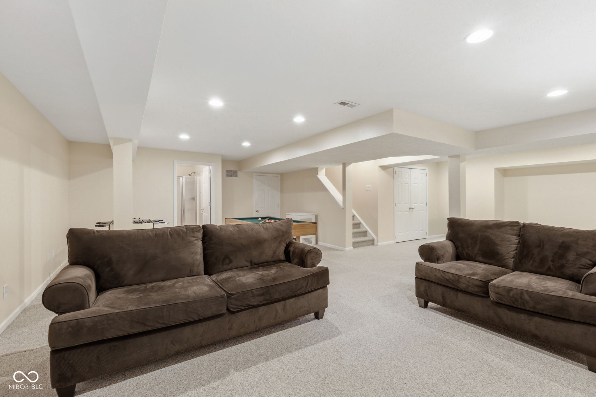 11809 Holbrook Close