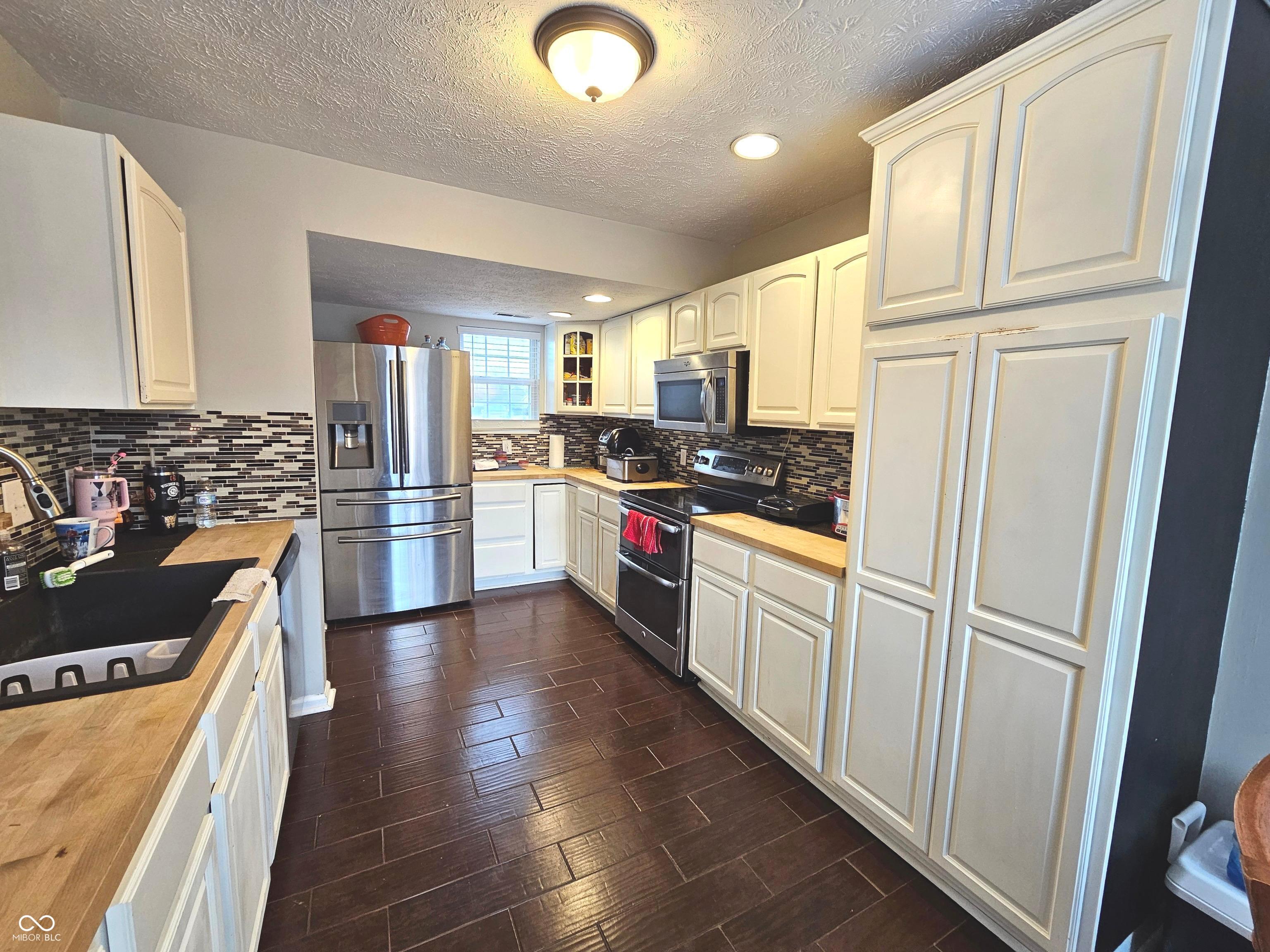 11125 Hickory Lake Lane