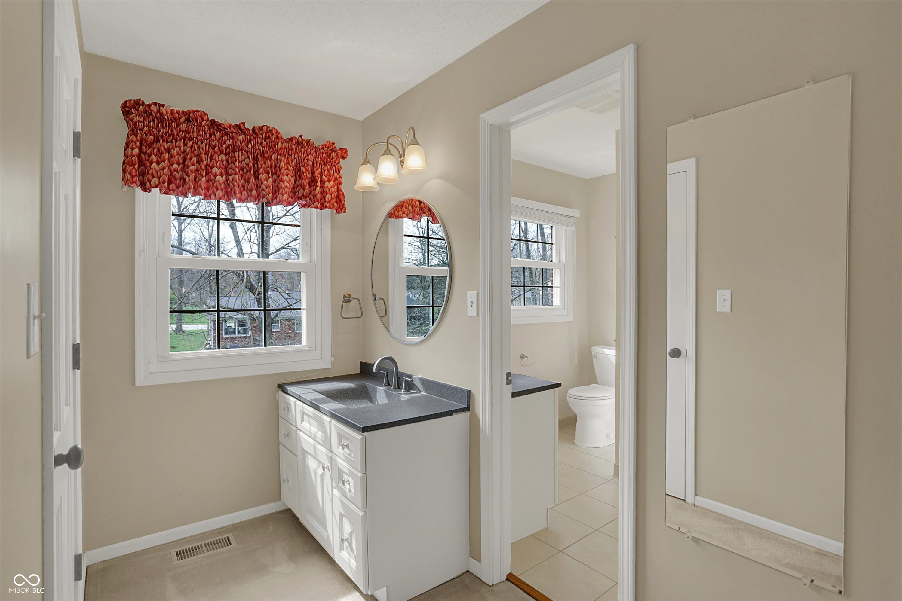 40 Twinshore Court