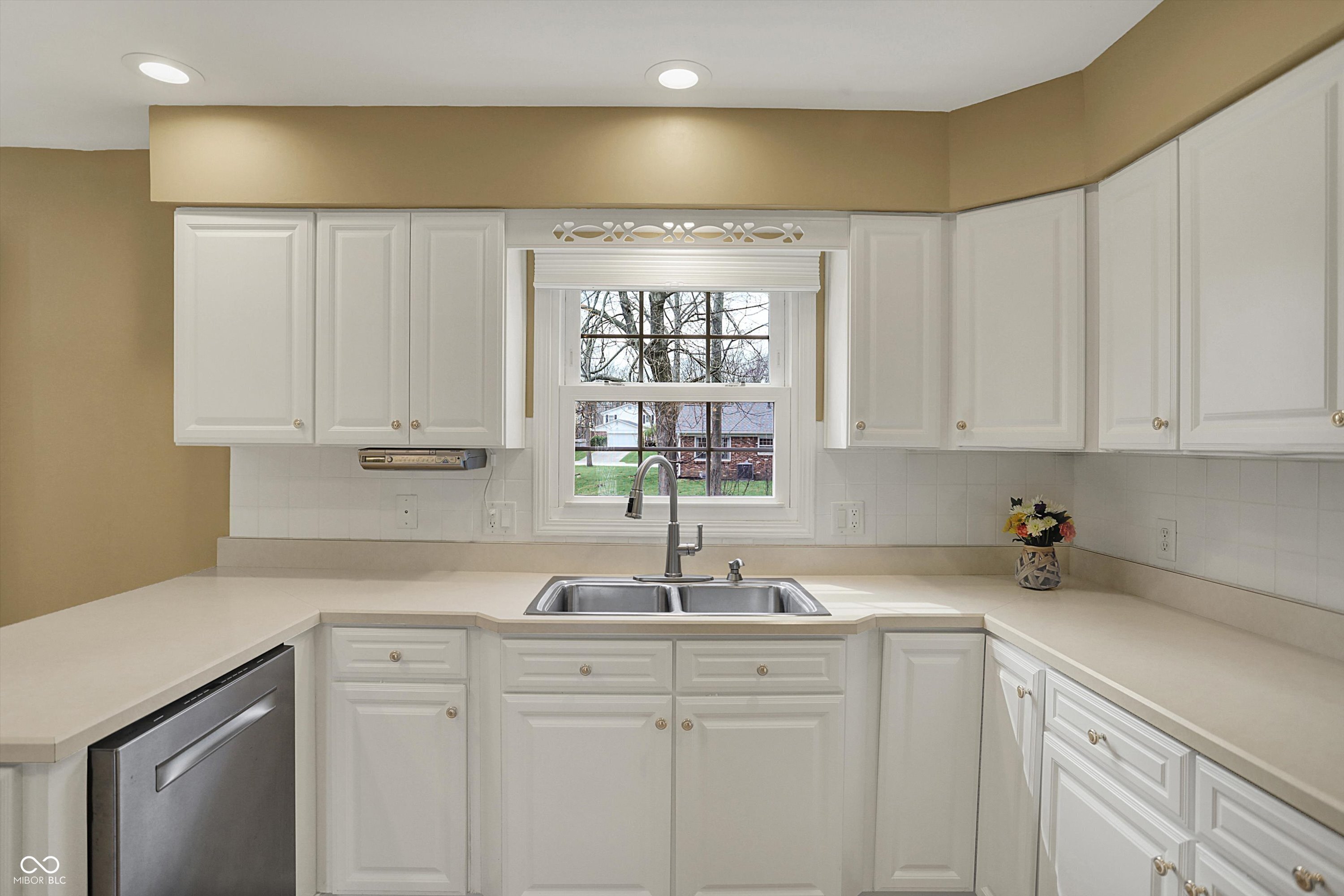40 Twinshore Court