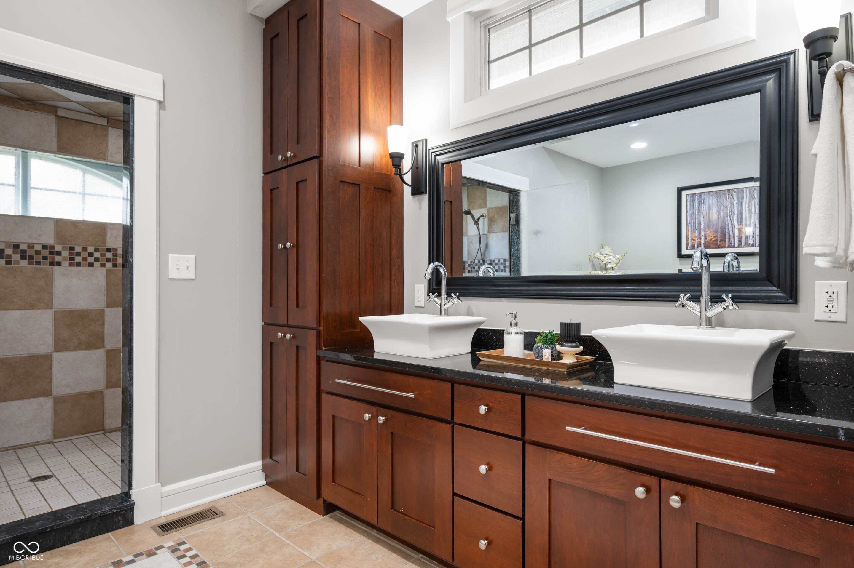 5202 Logan Lane