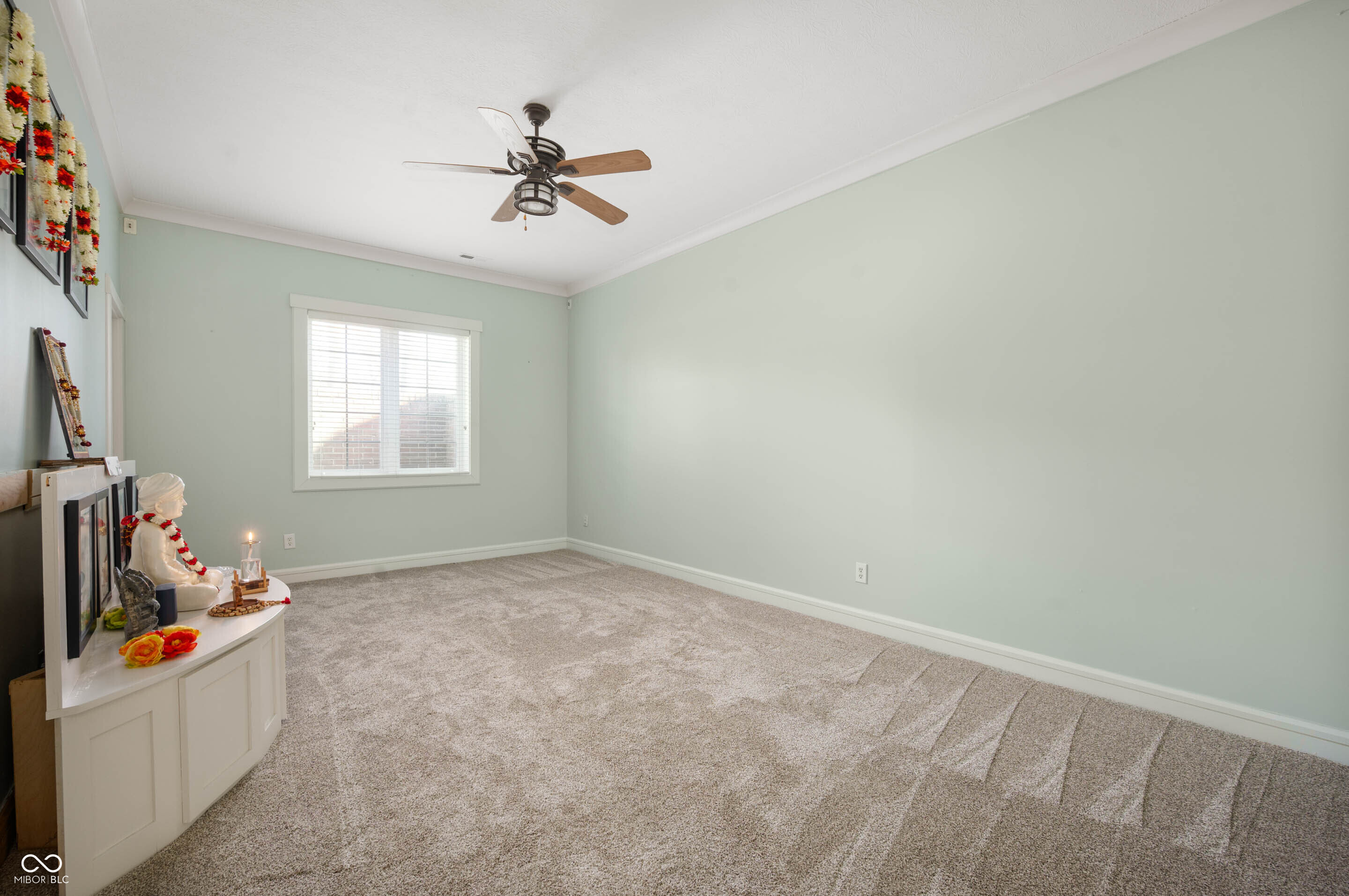 5202 Logan Lane