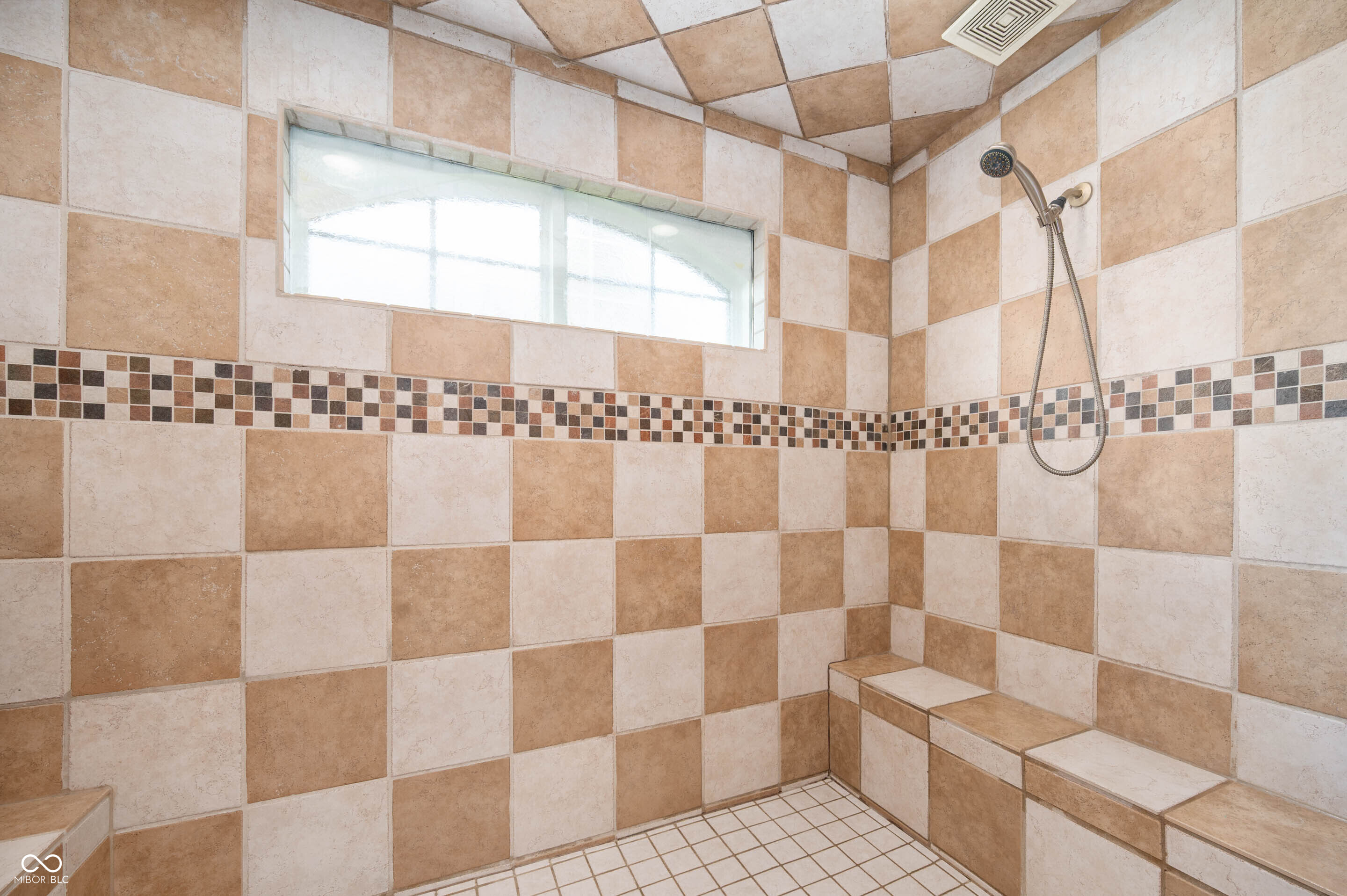 5202 Logan Lane