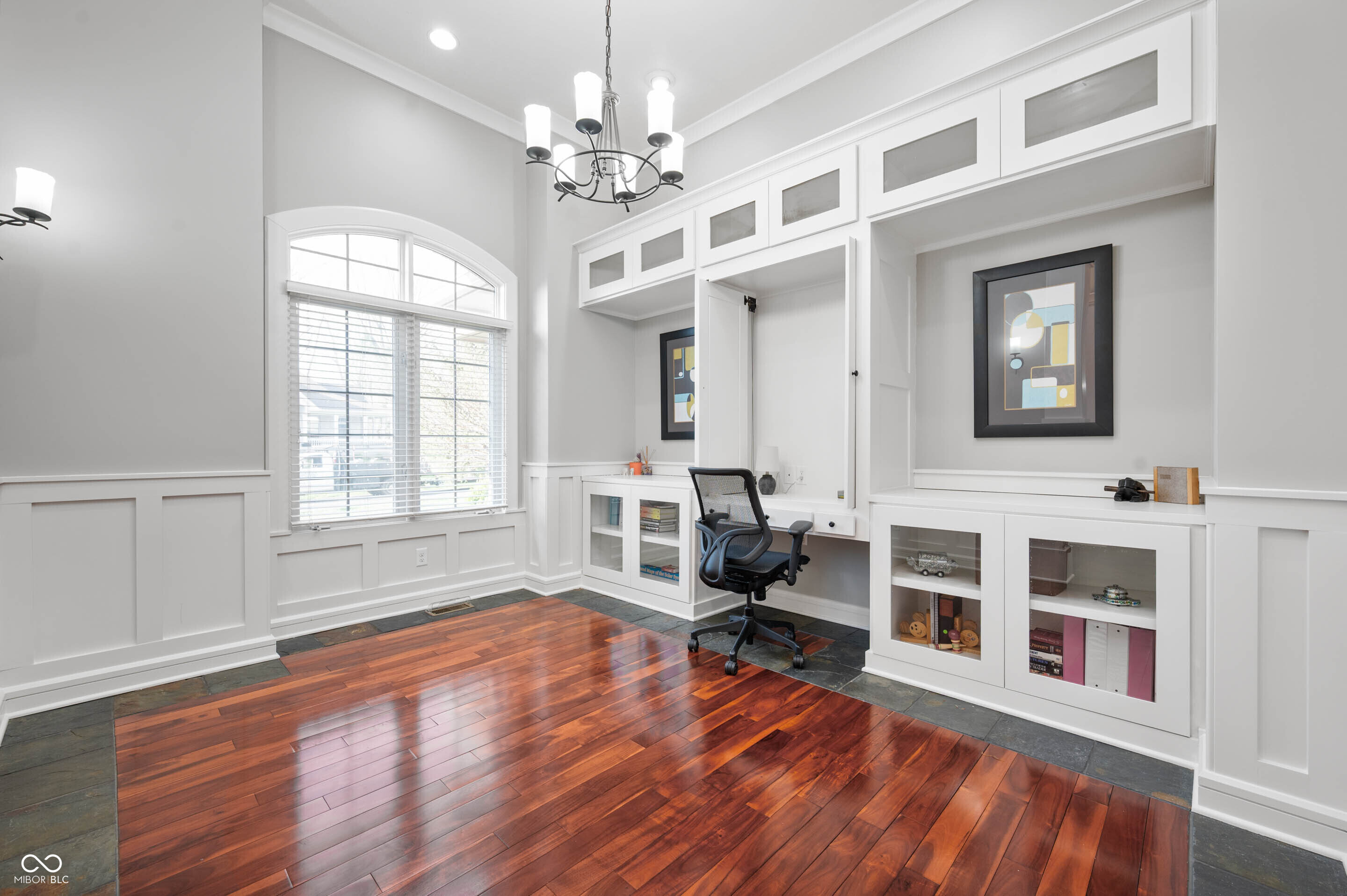5202 Logan Lane