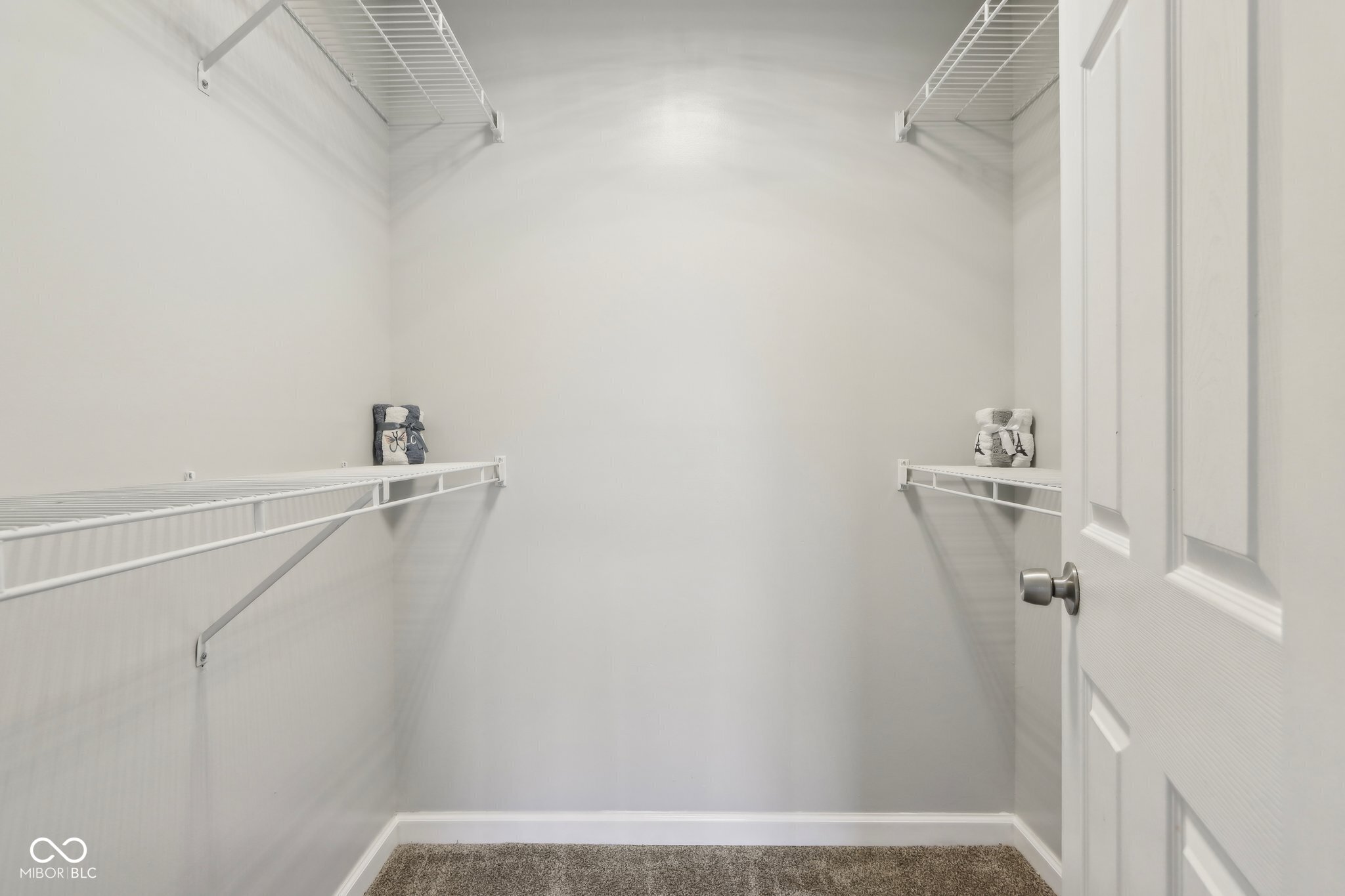 7220 Village Parkway Drive Unit: # 8