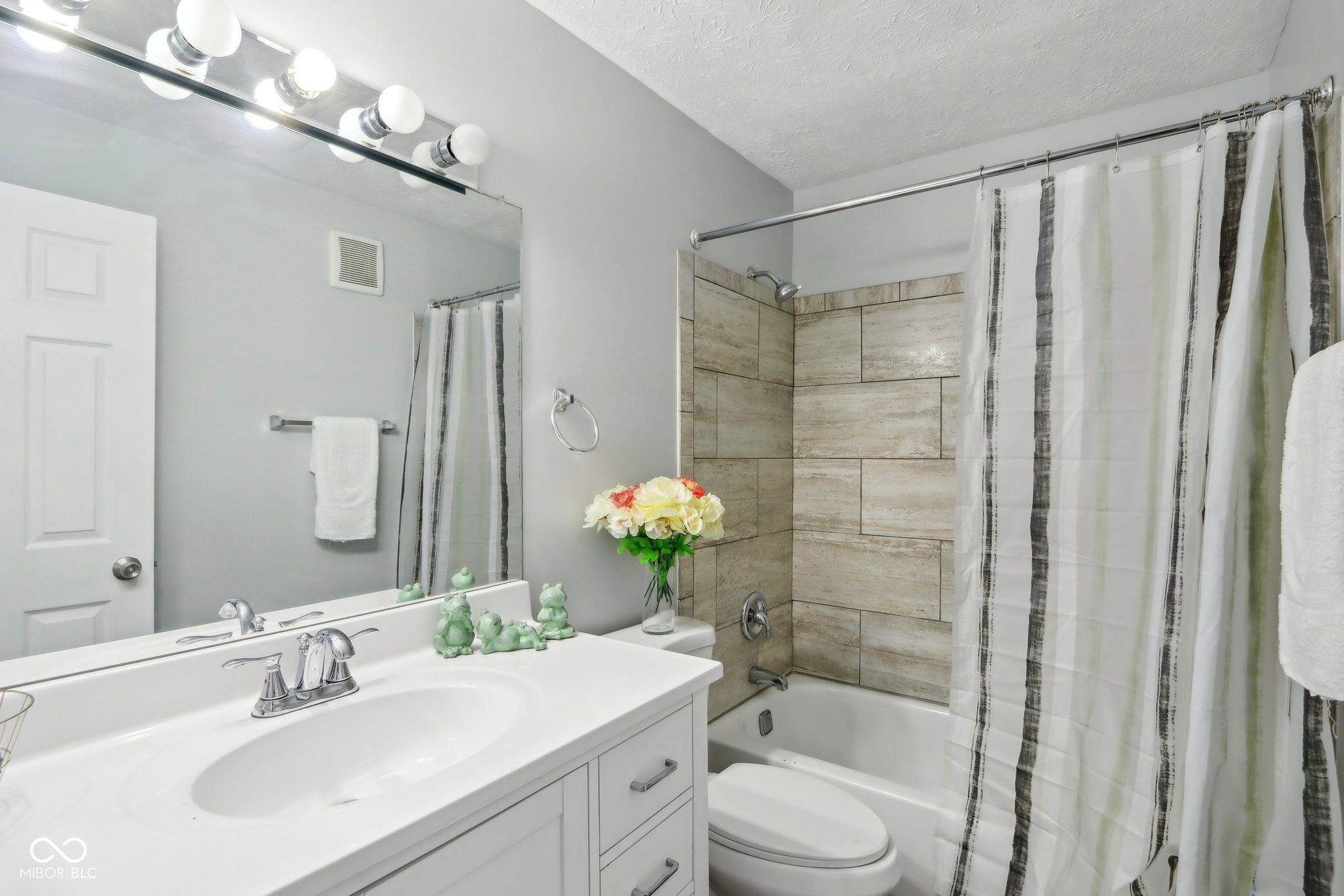 7220 Village Parkway Drive Unit: # 8