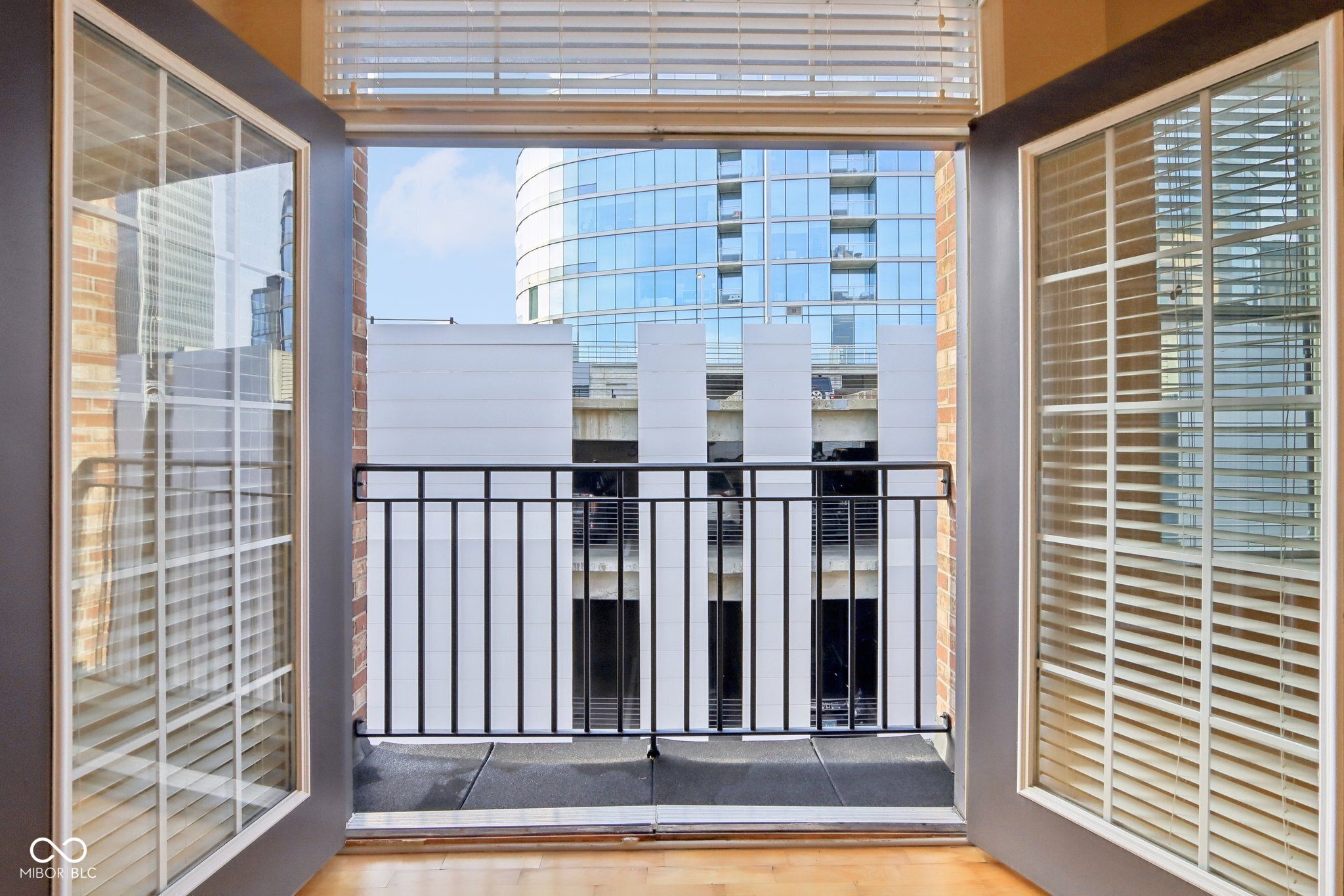 355 E Ohio Street Unit: 309
