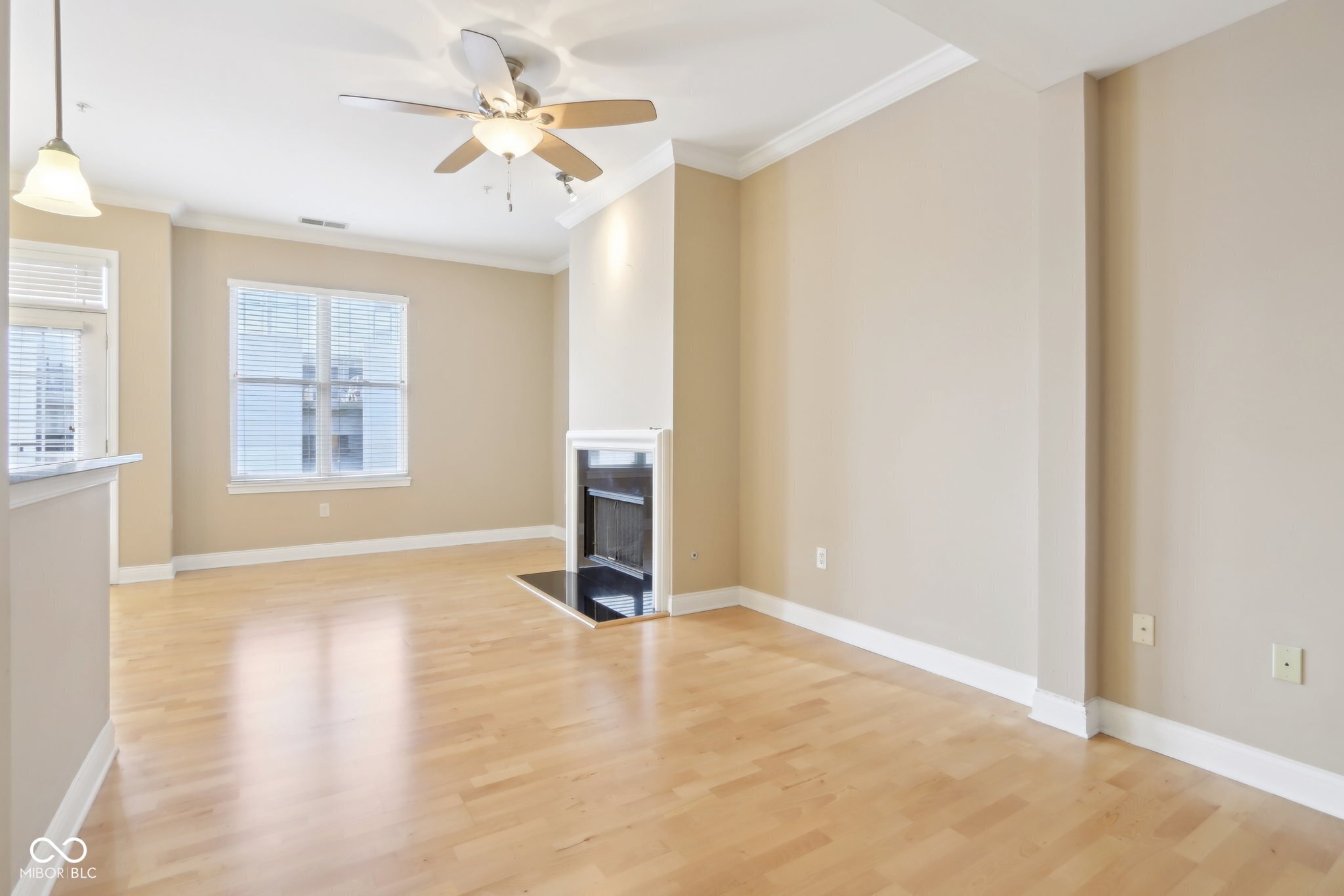 355 E Ohio Street Unit: 309
