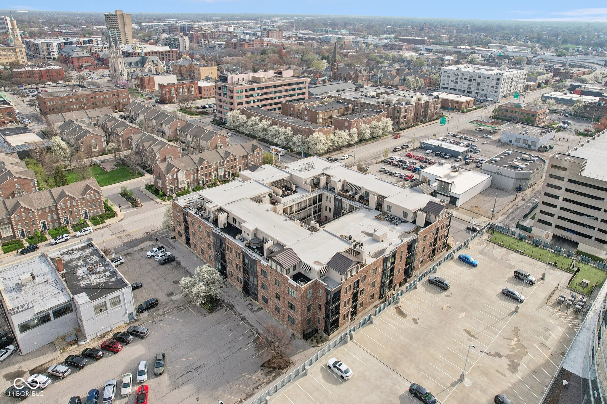 355 E Ohio Street Unit: 309