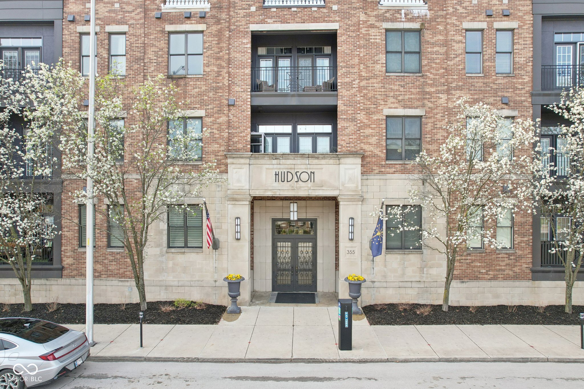 355 E Ohio Street Unit: 309