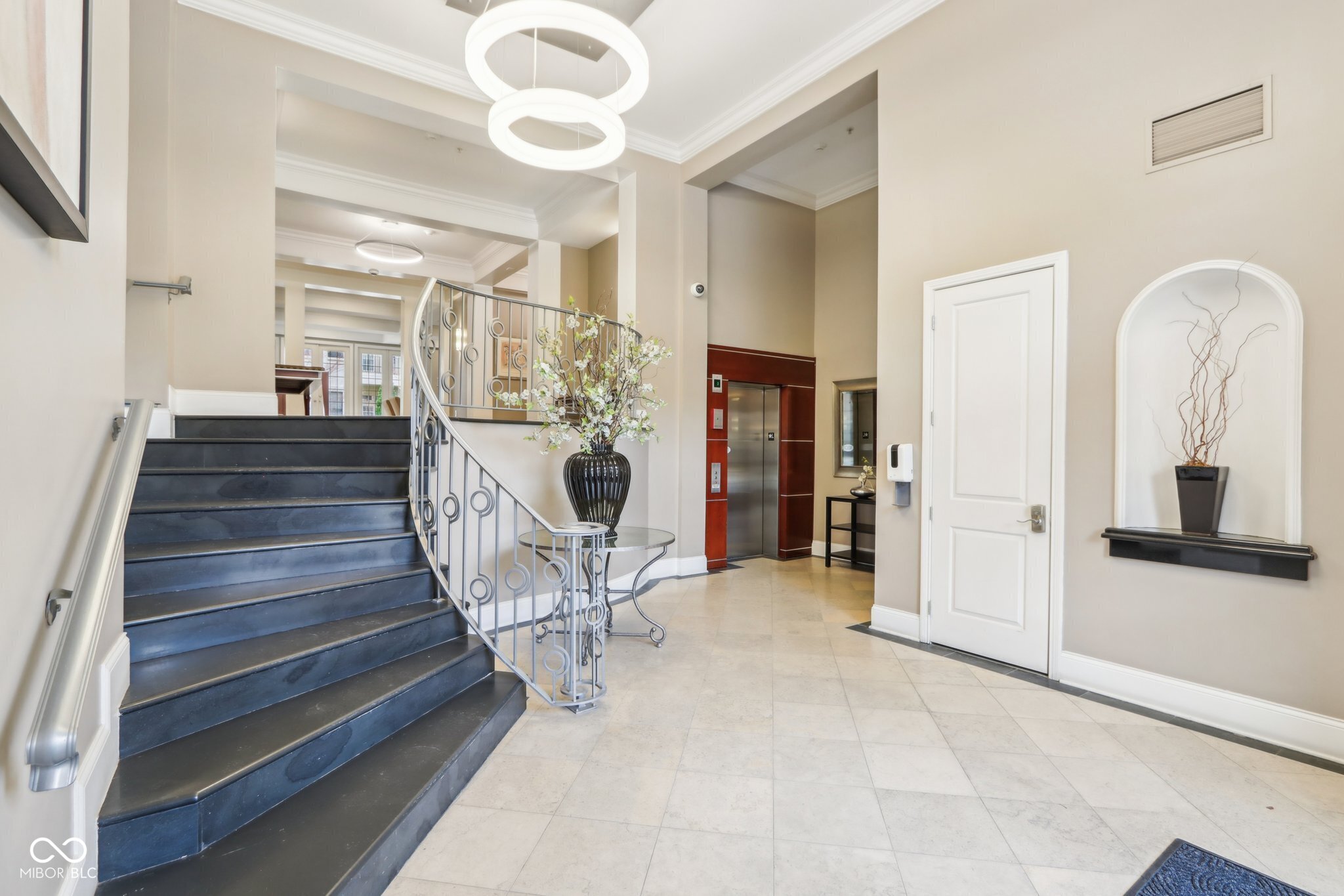 355 E Ohio Street Unit: 309