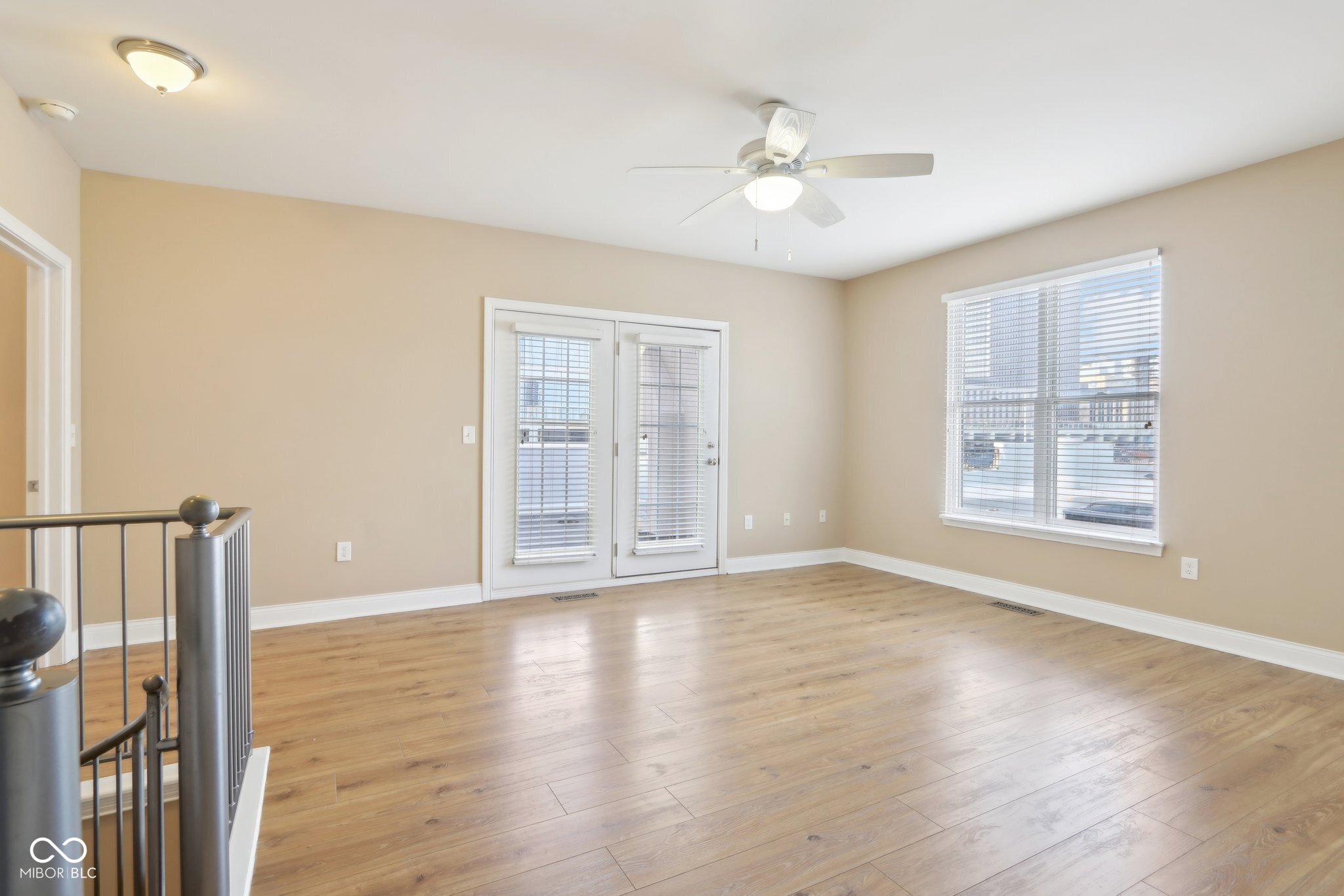 355 E Ohio Street Unit: 309