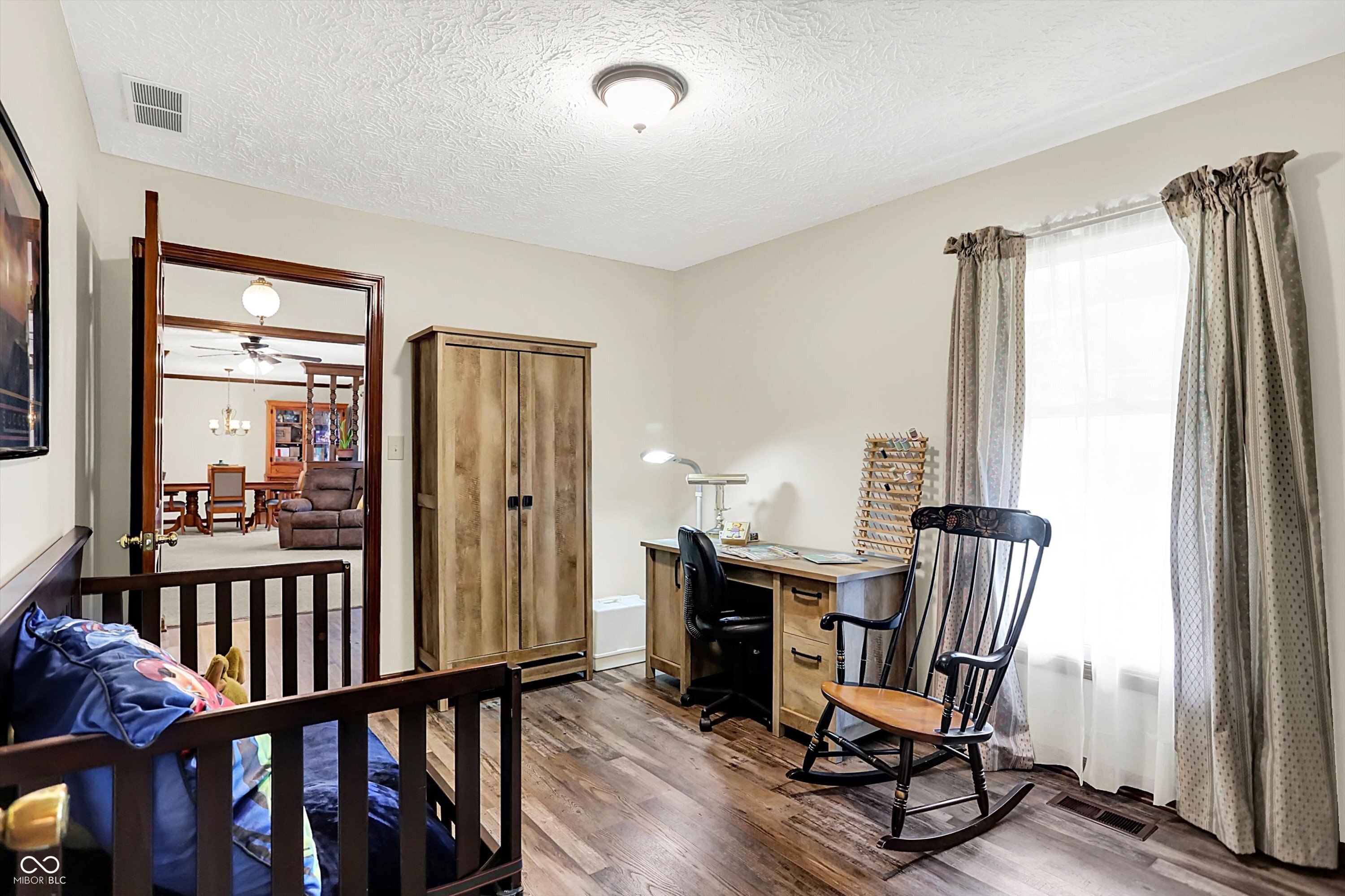 425 Waterview Boulevard