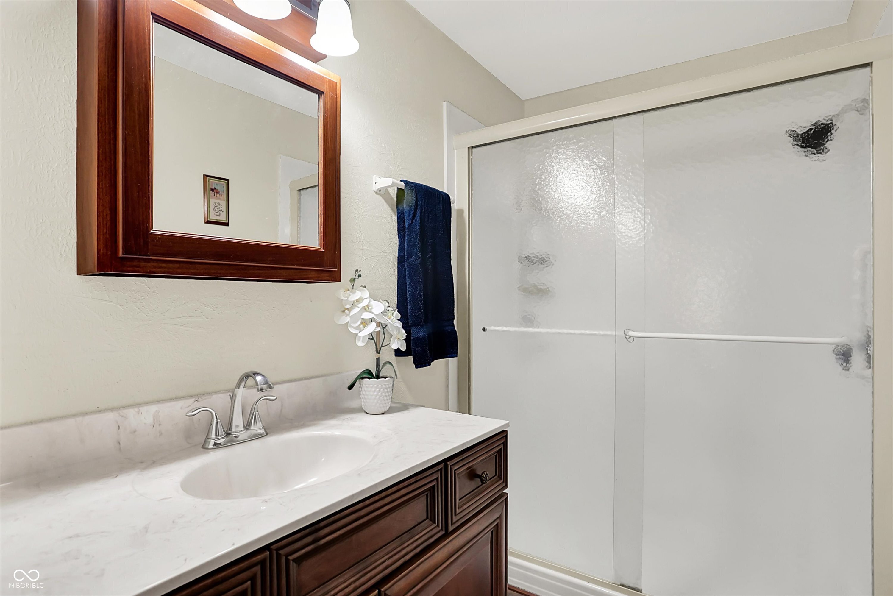 425 Waterview Boulevard