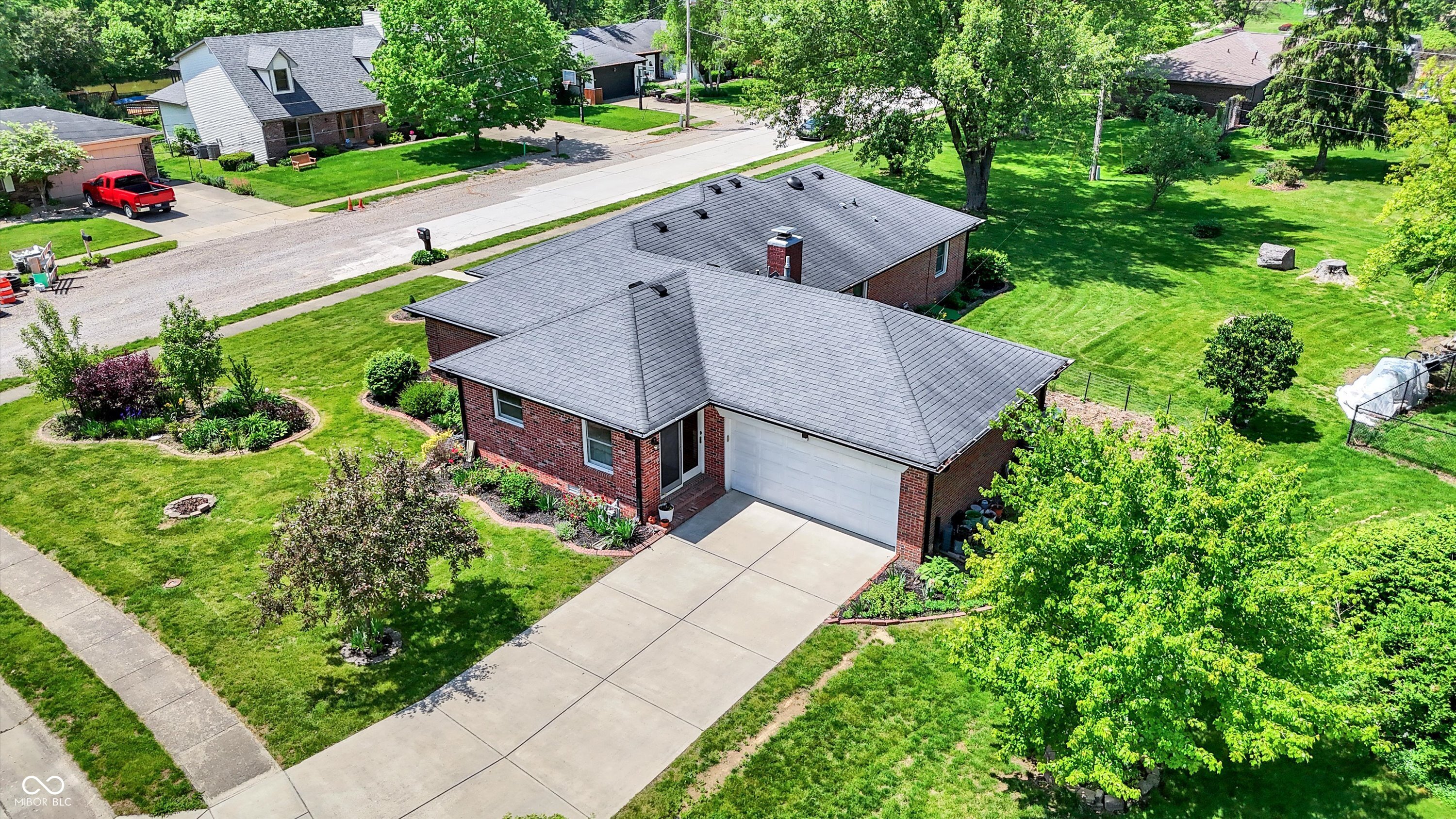 425 Waterview Boulevard