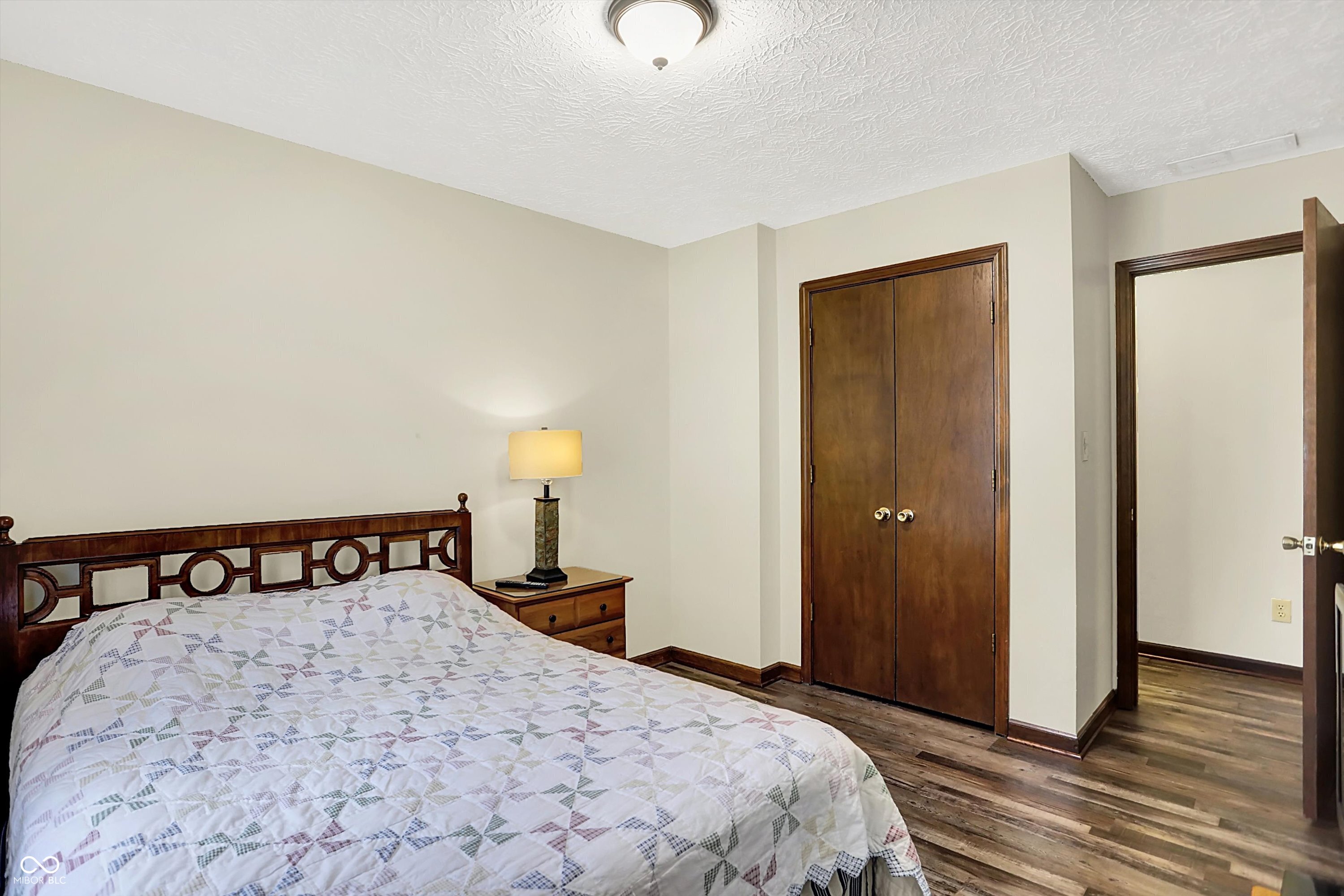 425 Waterview Boulevard