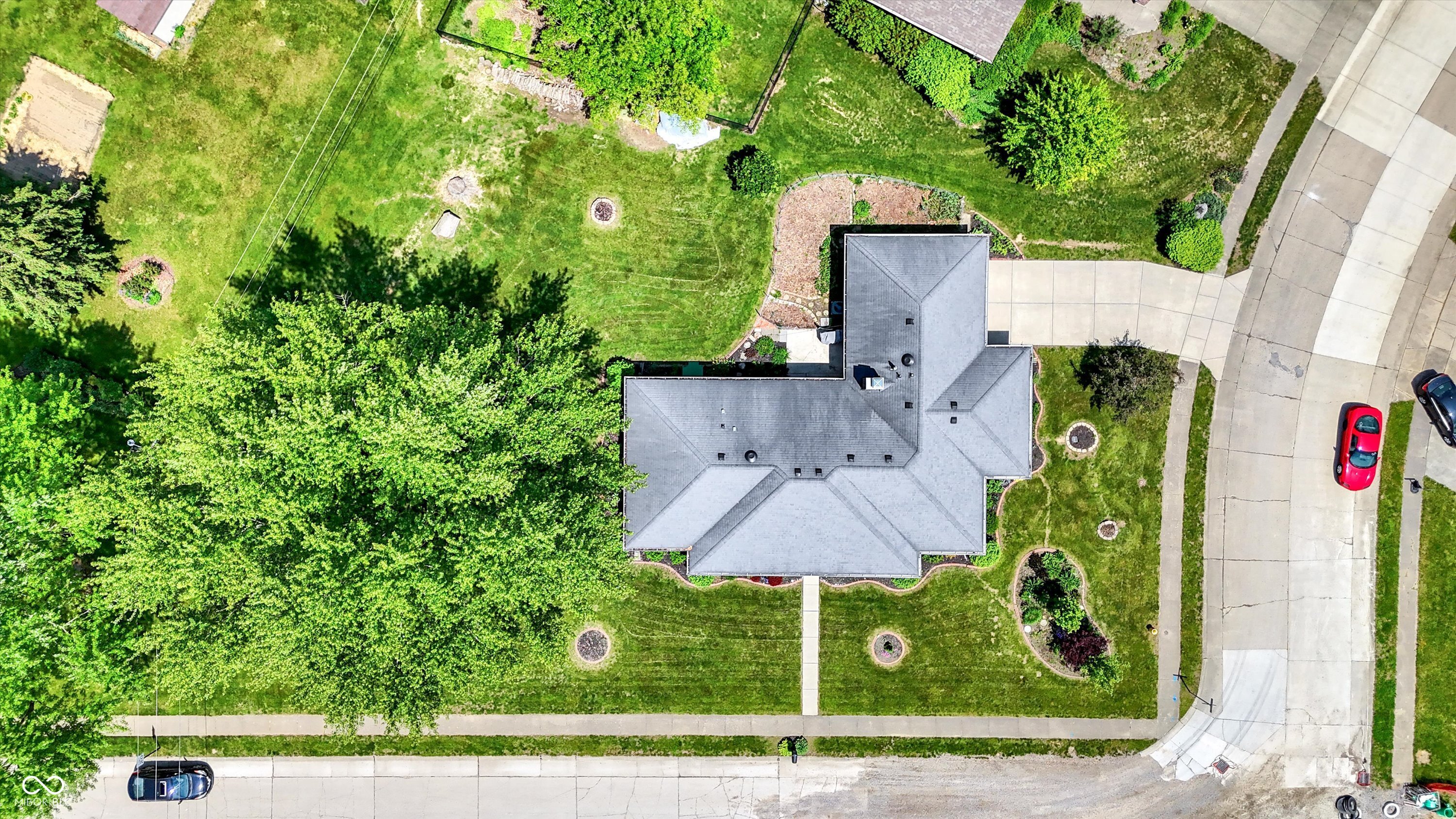 425 Waterview Boulevard